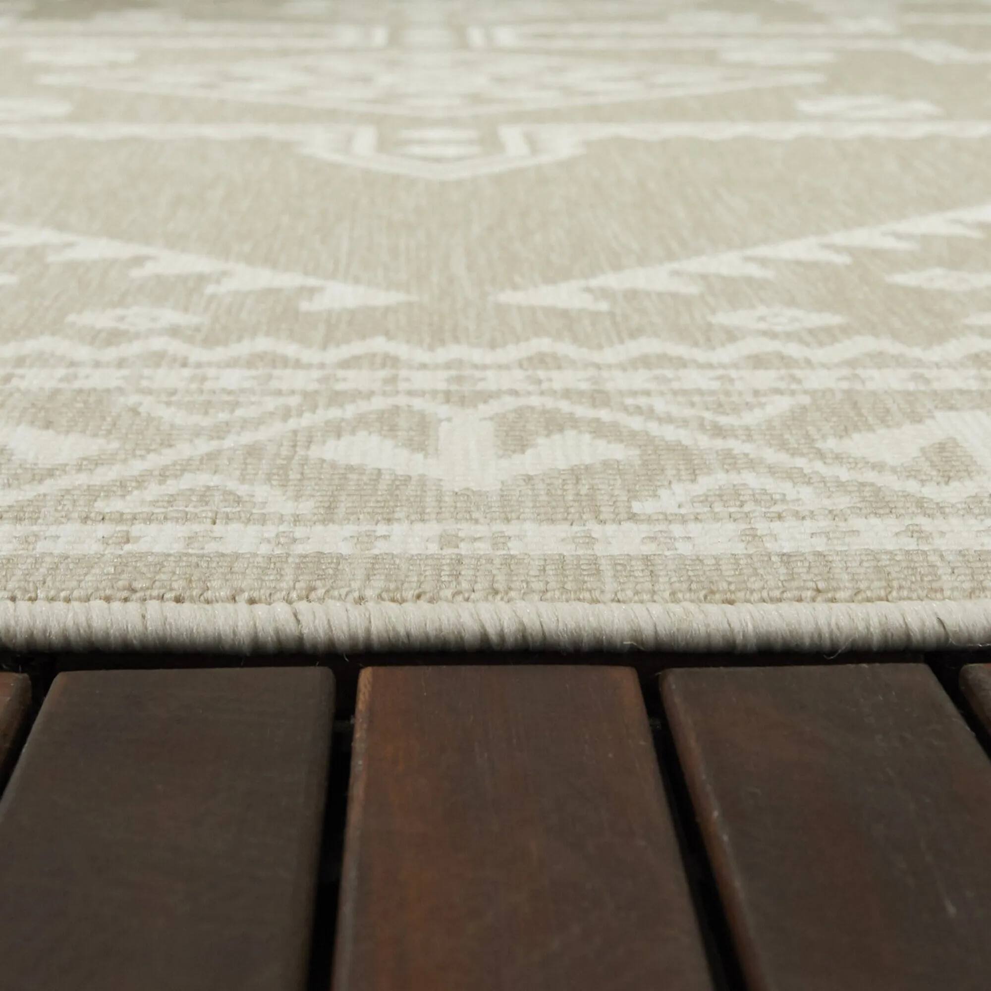 Abelard Boho High-low Indoor/Outdoor Area Rug