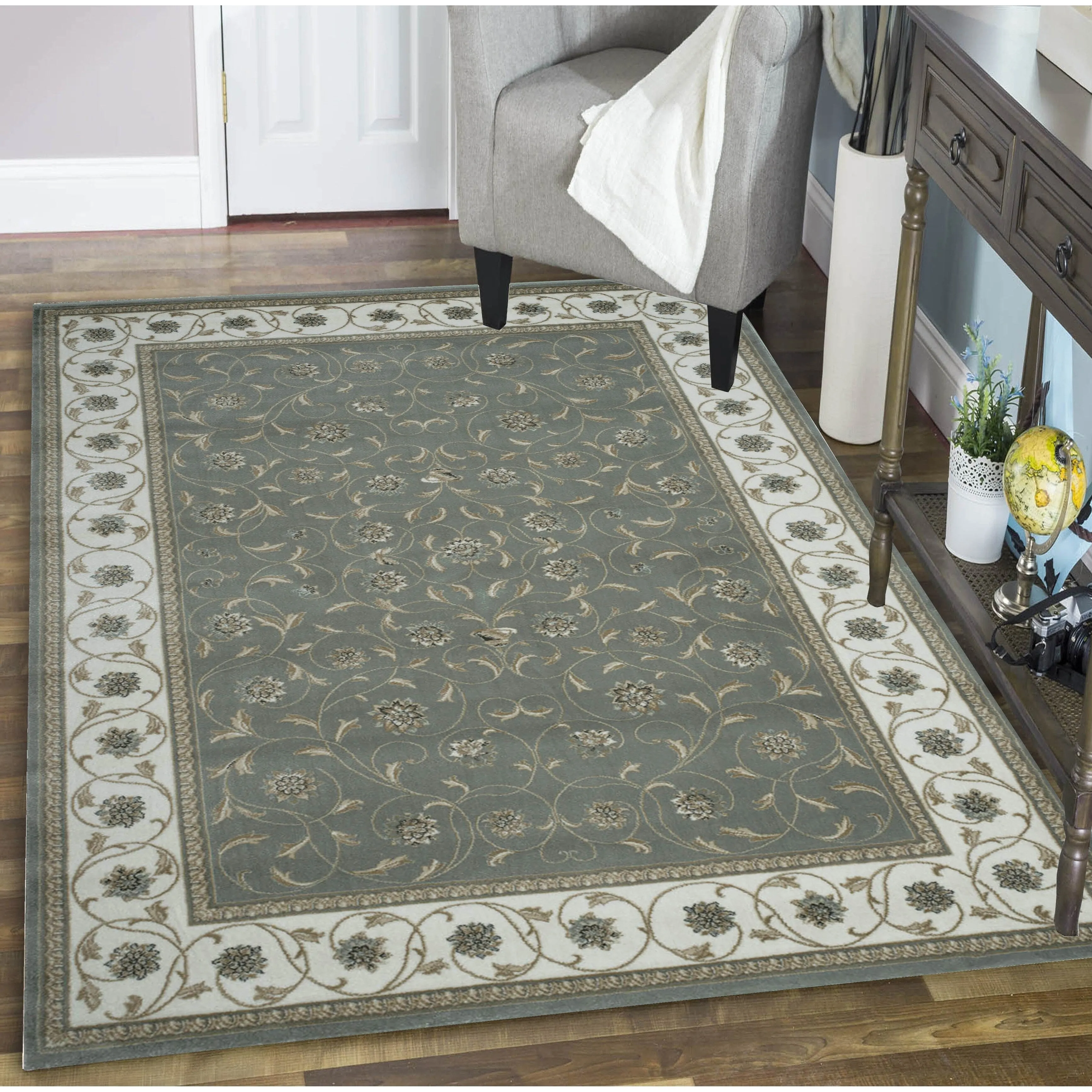 Admire Home Living Plaza Floral Scroll Area Rug