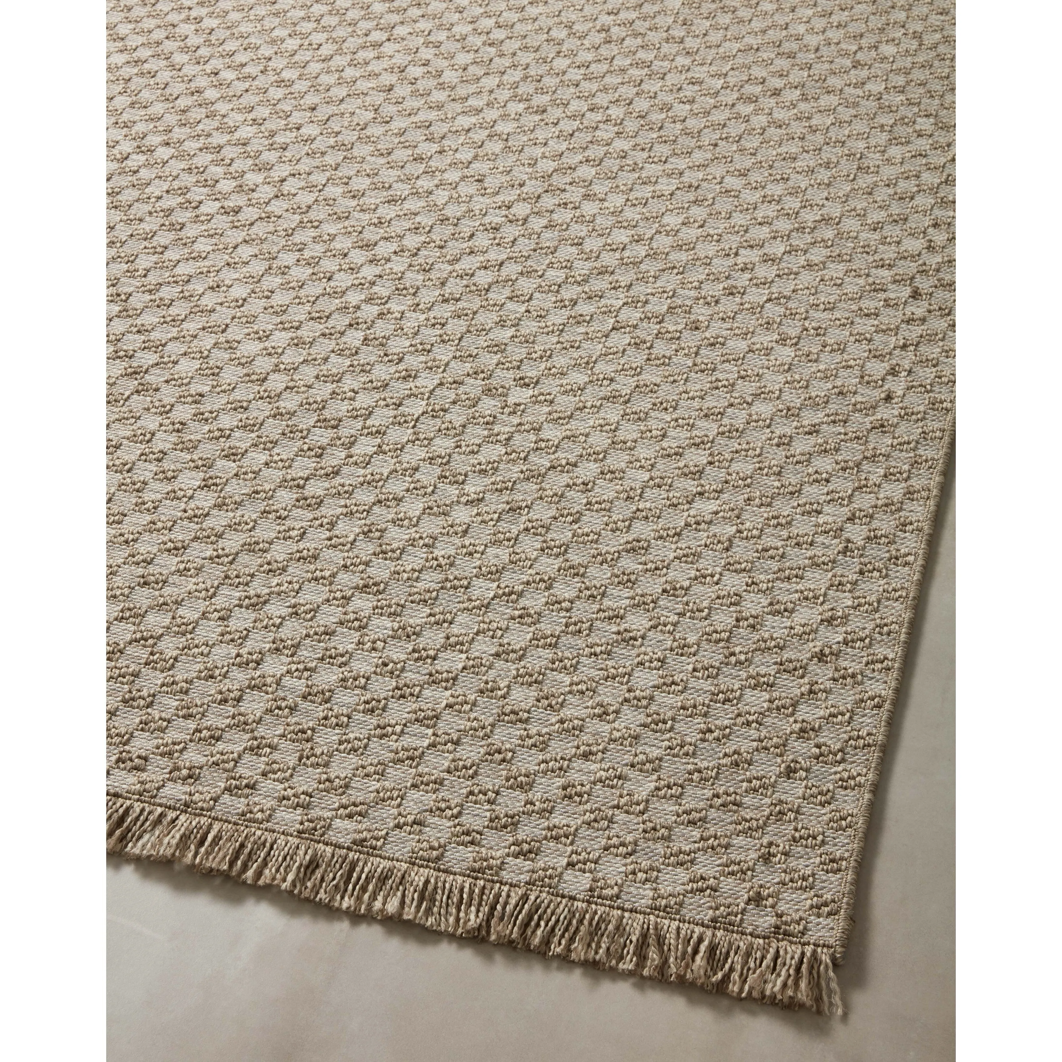 Alexander Home Dana Indoor / Outdoor Transitional Area Rug