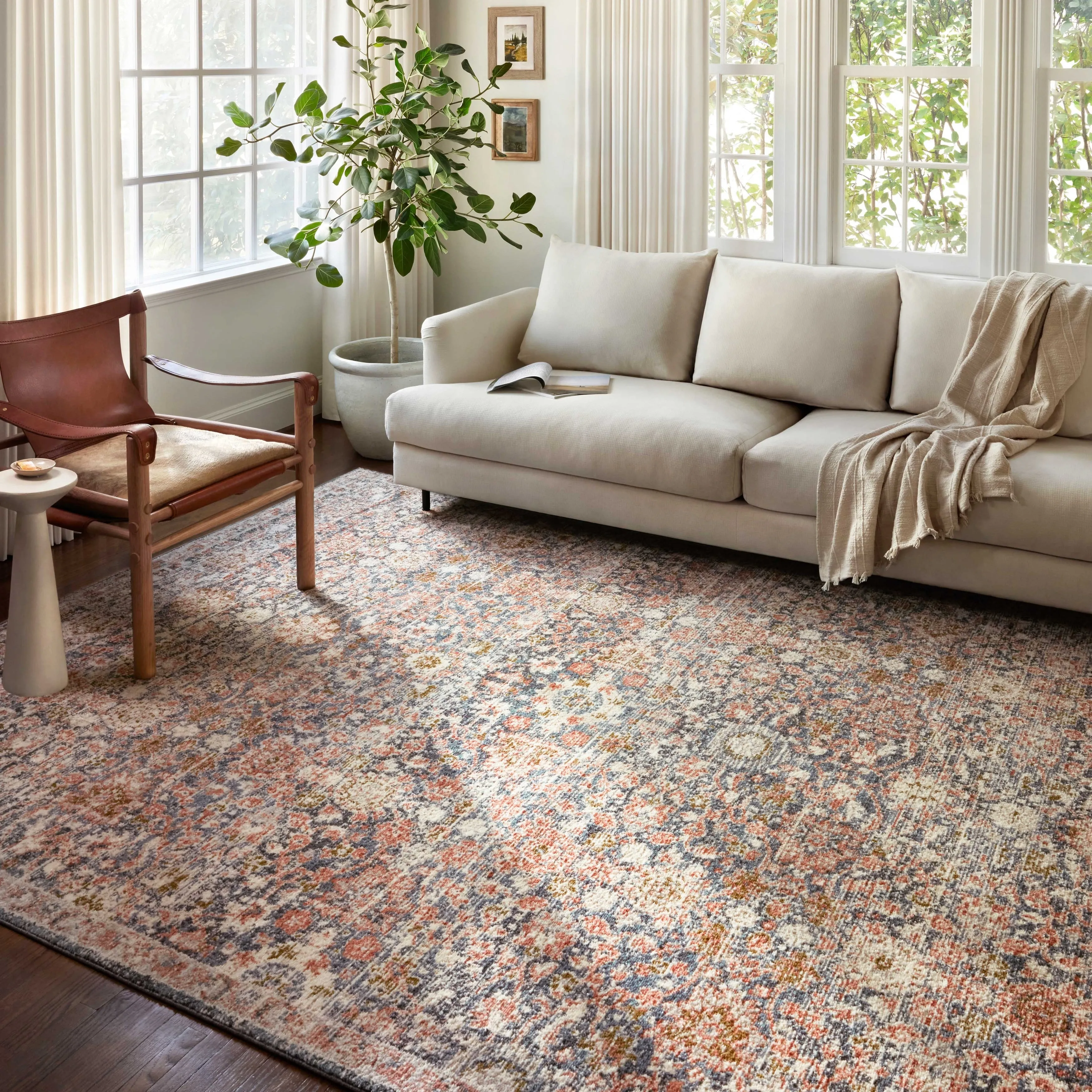 Alexander Home Valeria Distressed Shabby Chic Area Rug