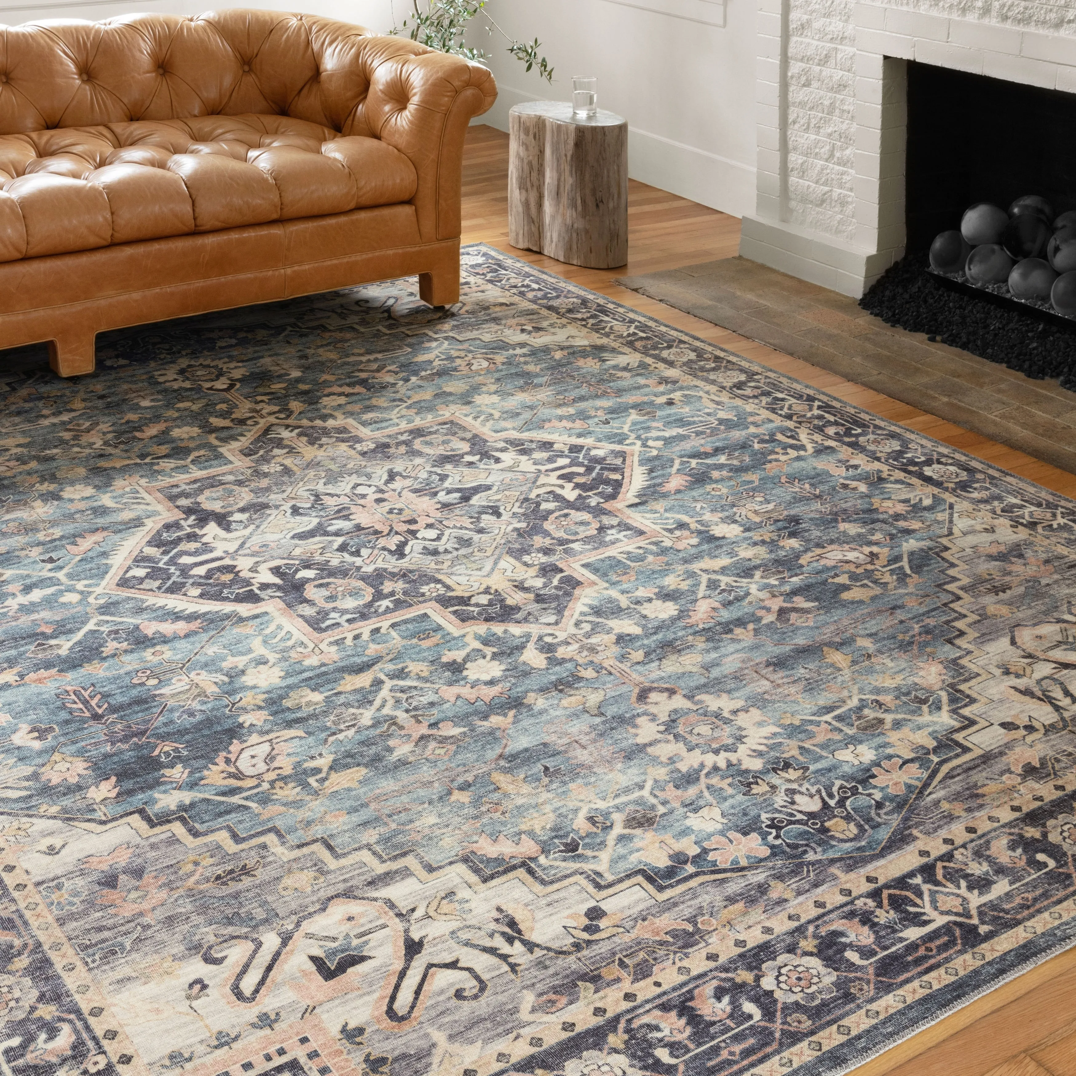 Alexander Home Venetian Printed Medallion Distressed Area Rug