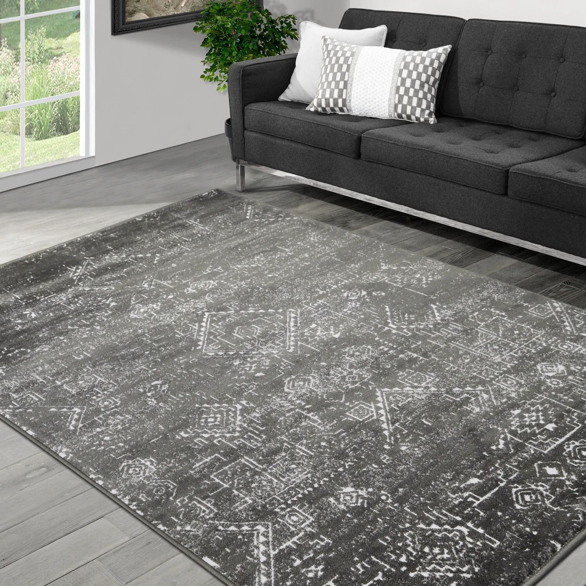 Allstar Living Room Rug with Persian Distressed Abadeh design