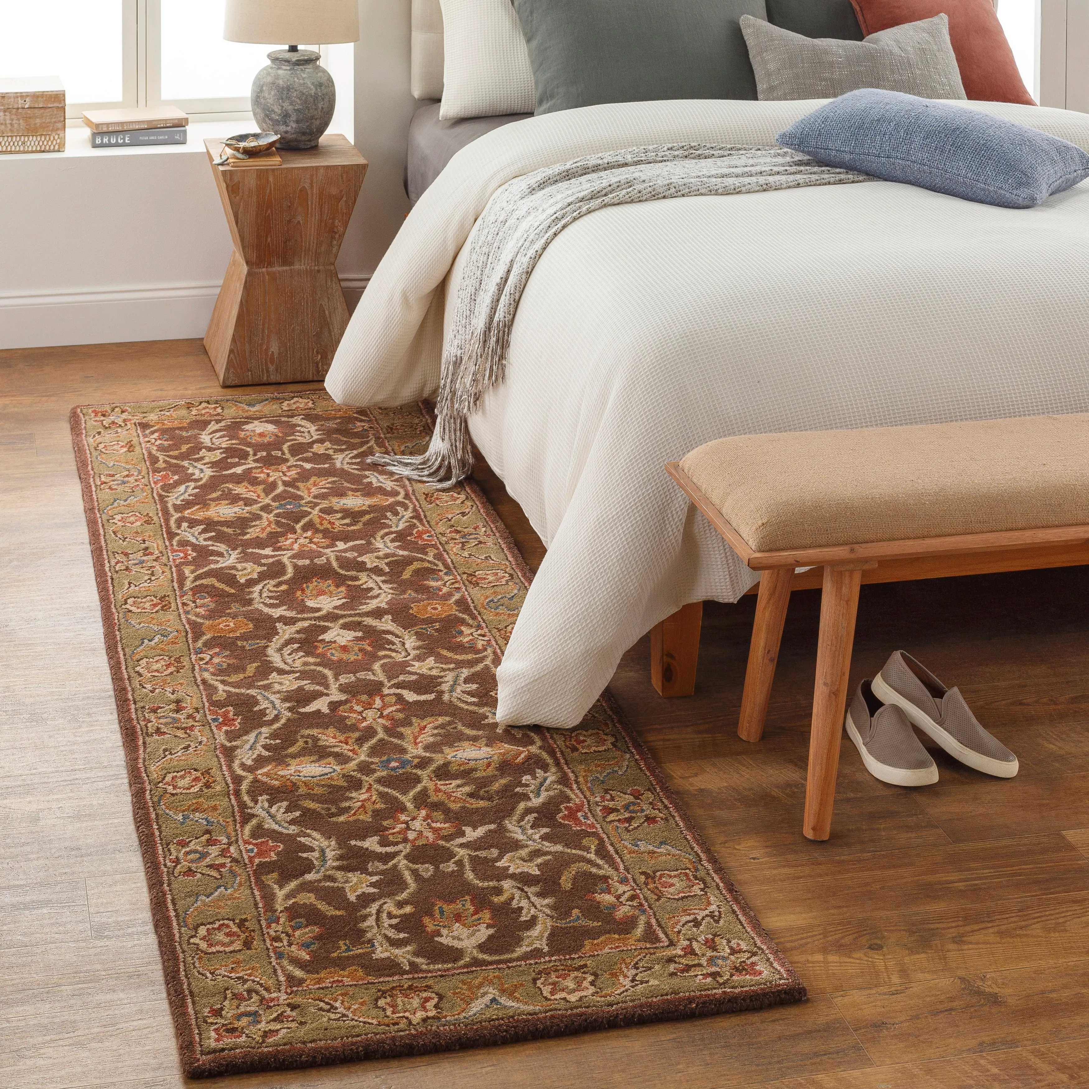 Artistic Weavers Coliseum Hand Tufted Traditional Border Wool Area Rug