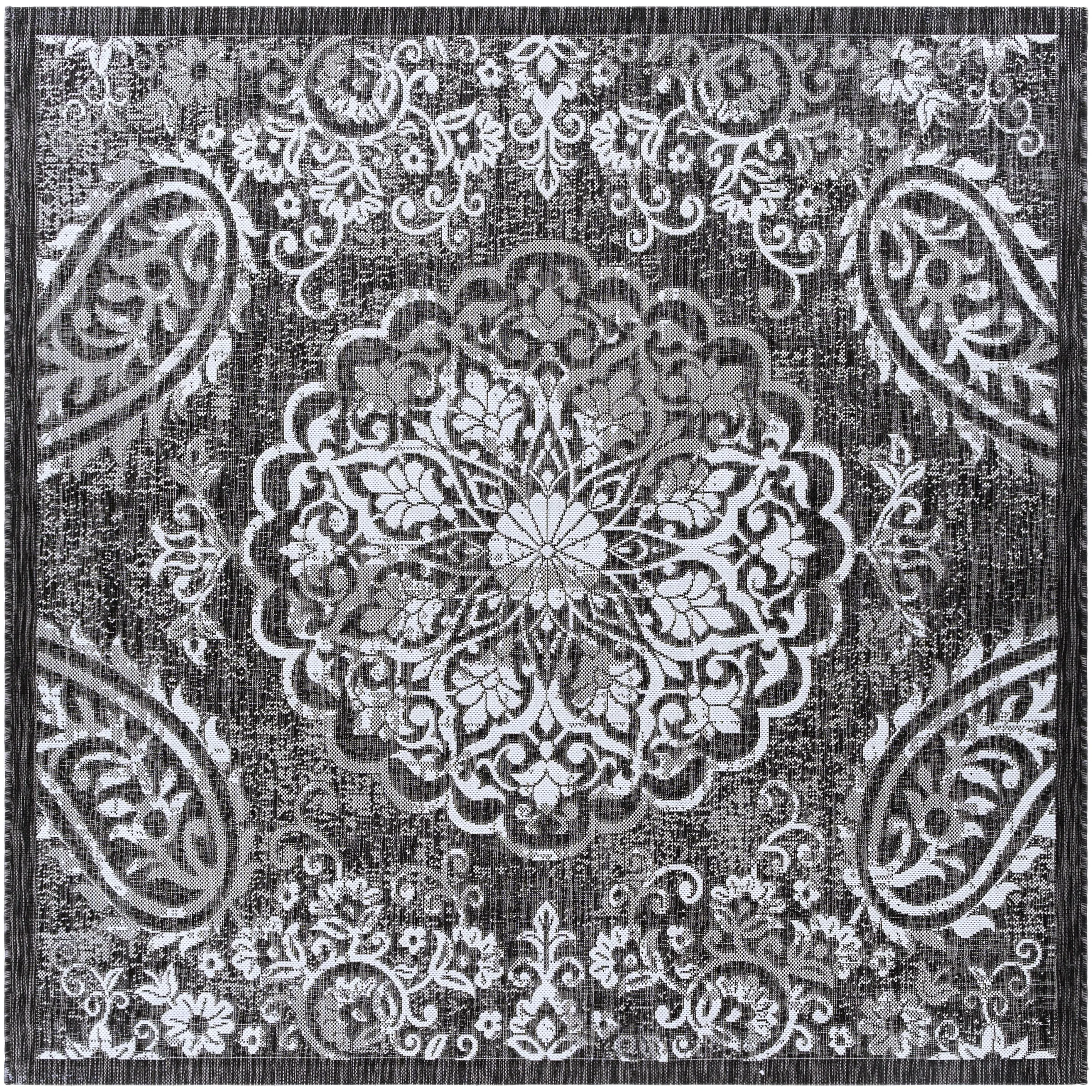Artistic Weavers Kaisa Indoor/ Outdoor Paisley Medallion Area Rug