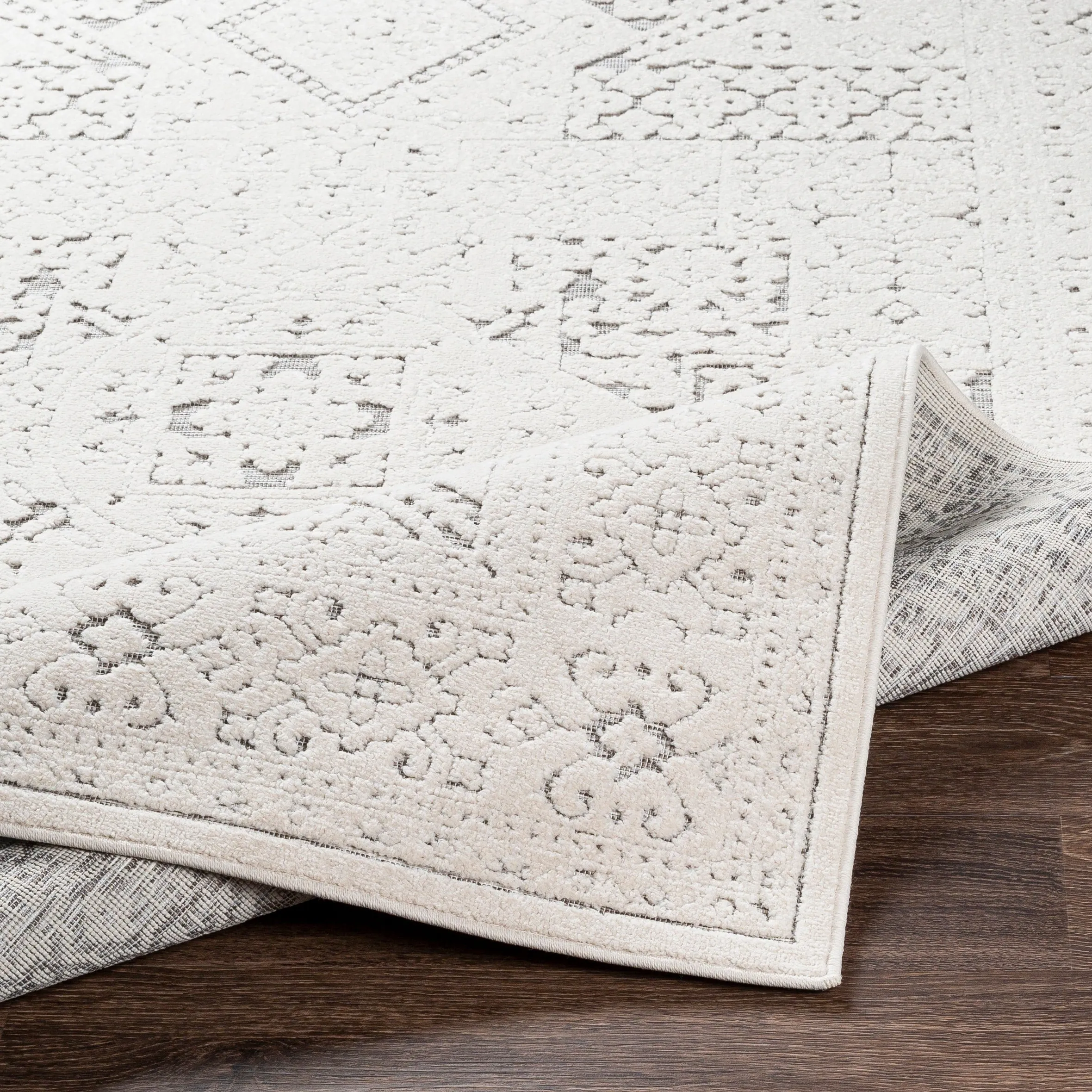 Artistic Weavers Sylville Indoor/ Outdoor Traditional Area Rug
