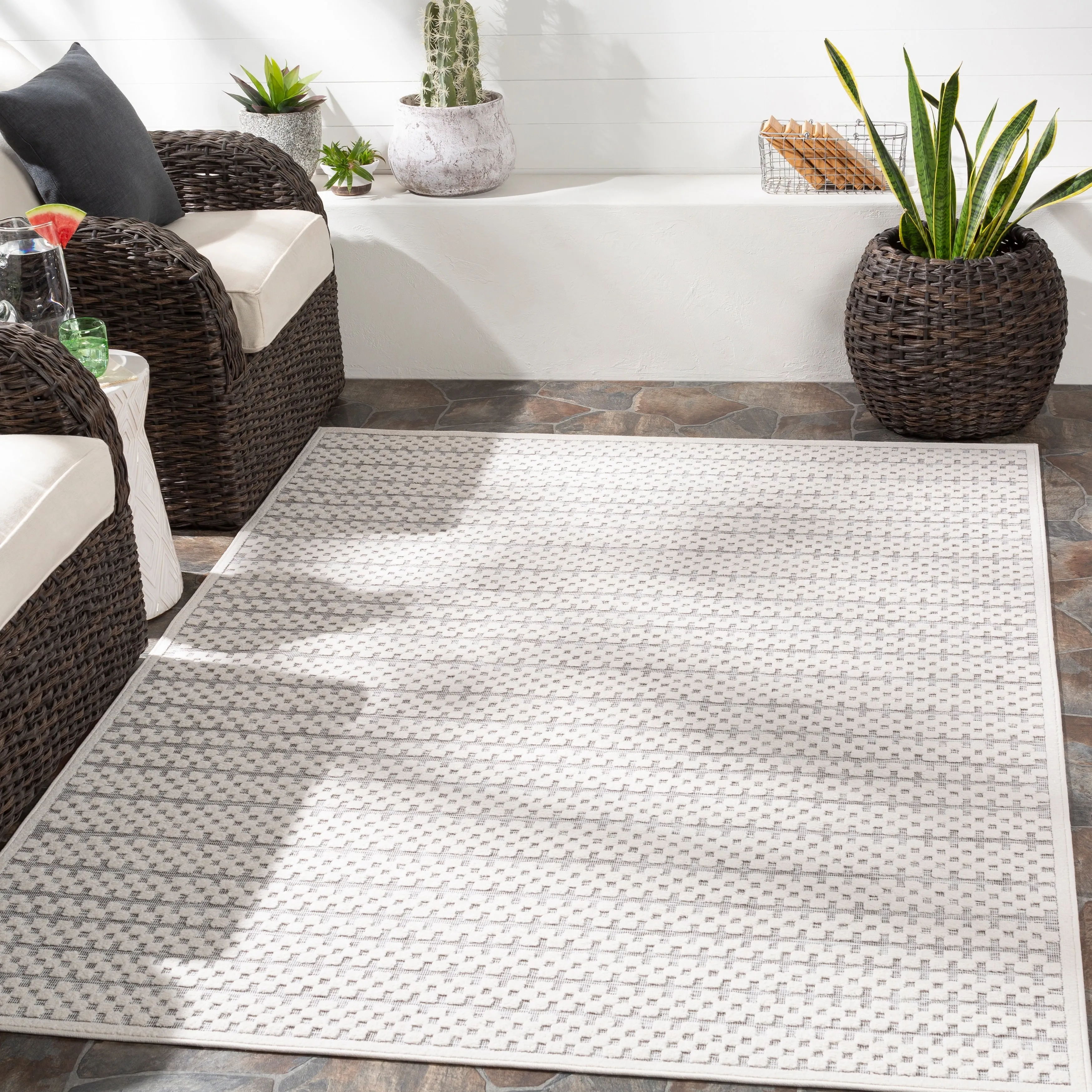 Atatiana Indoor/ Outdoor Global Stripe Area Rug