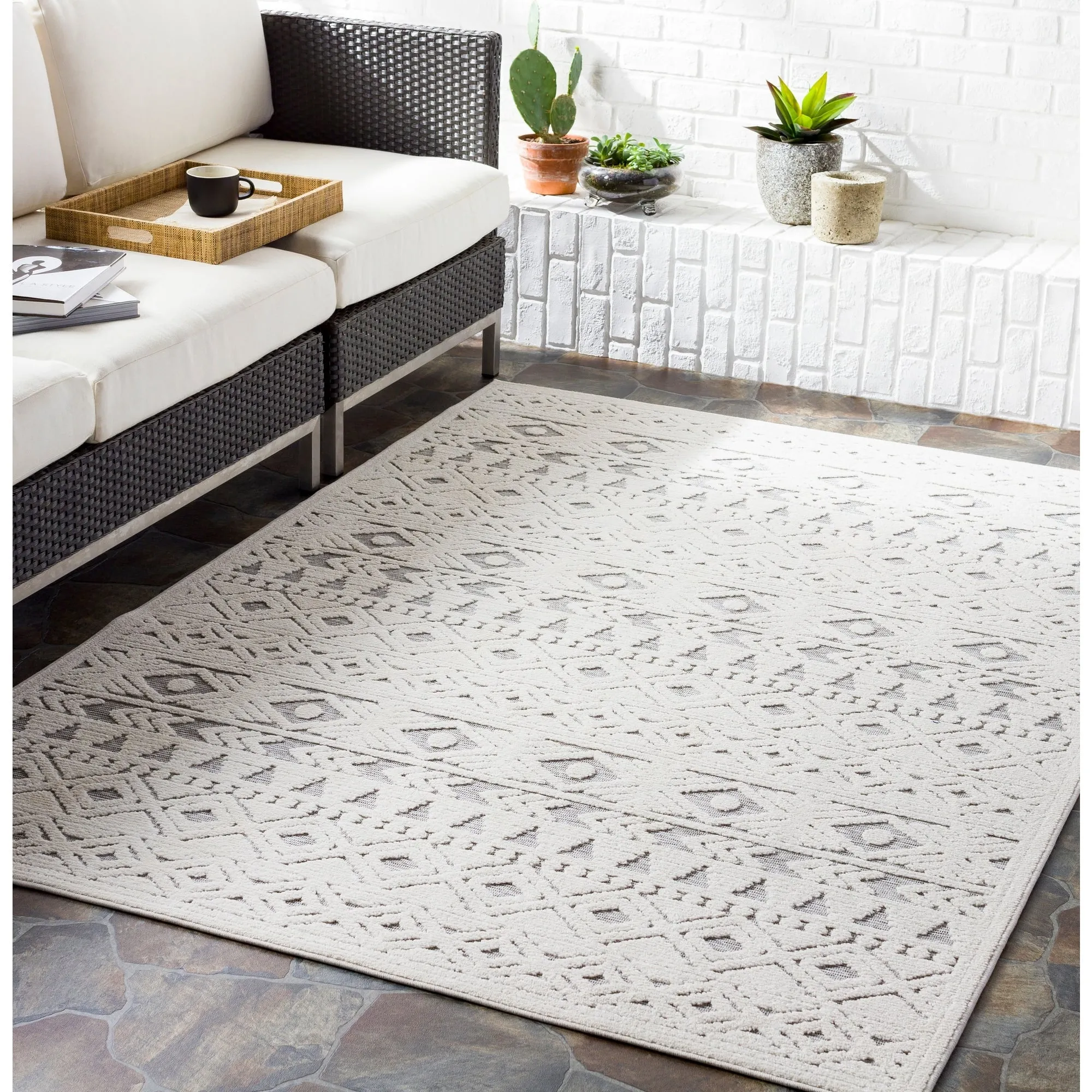 Atatiana Indoor/ Outdoor Global Stripe Area Rug