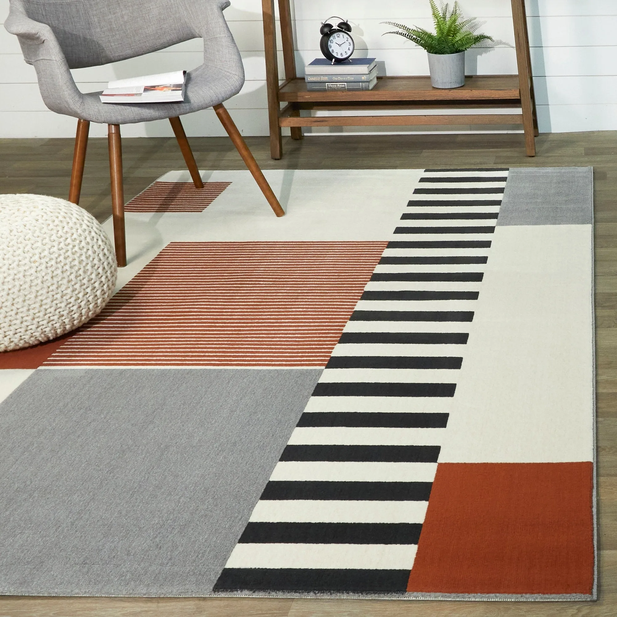 Bailey Mid-century Modern Striped Color Block Low-pile Area Rug