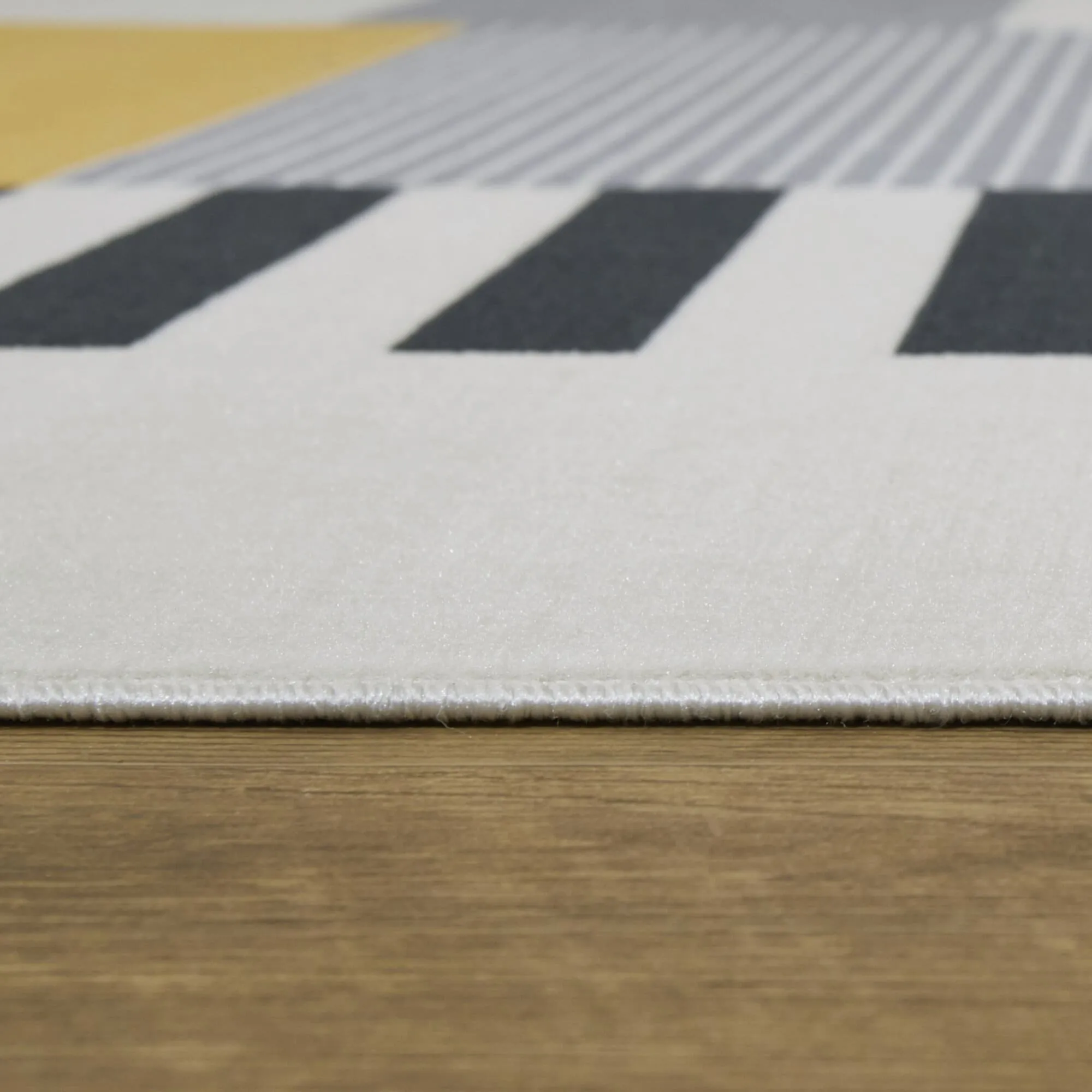 Bailey Mid-century Modern Striped Color Block Low-pile Area Rug