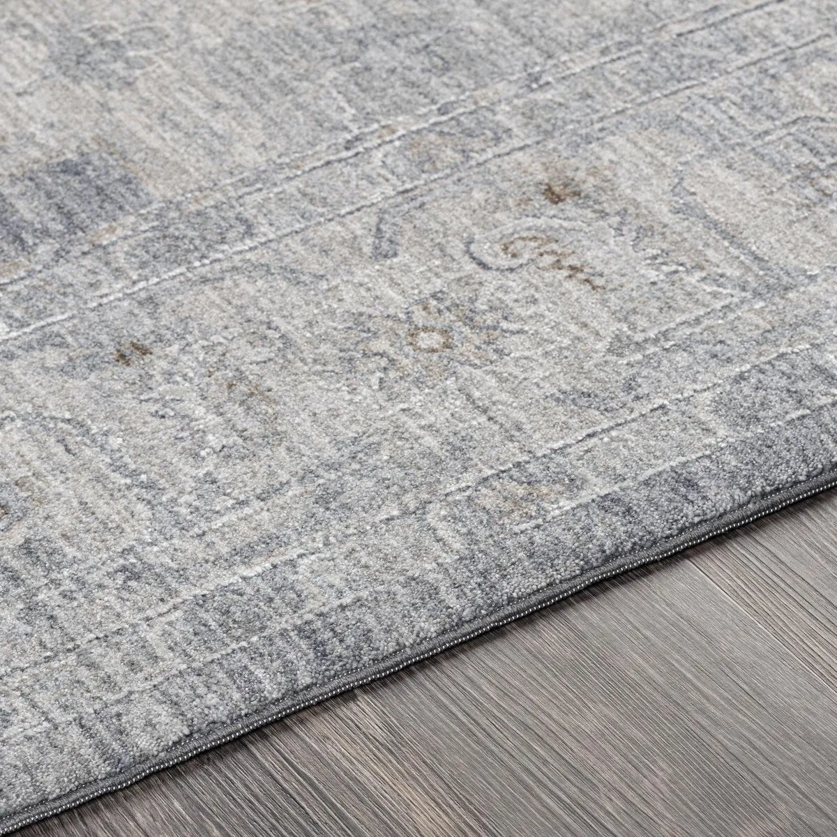Betty Classic Medallion Area Rug