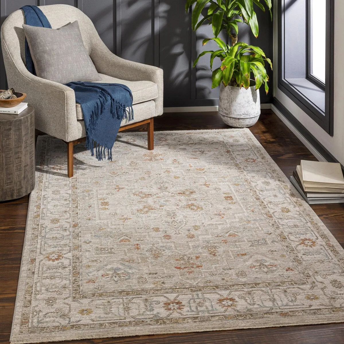 Betty Classic Medallion Area Rug