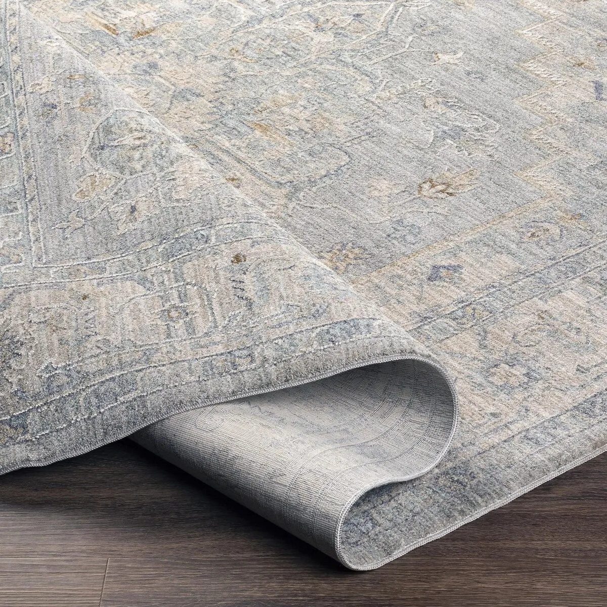 Betty Classic Medallion Area Rug