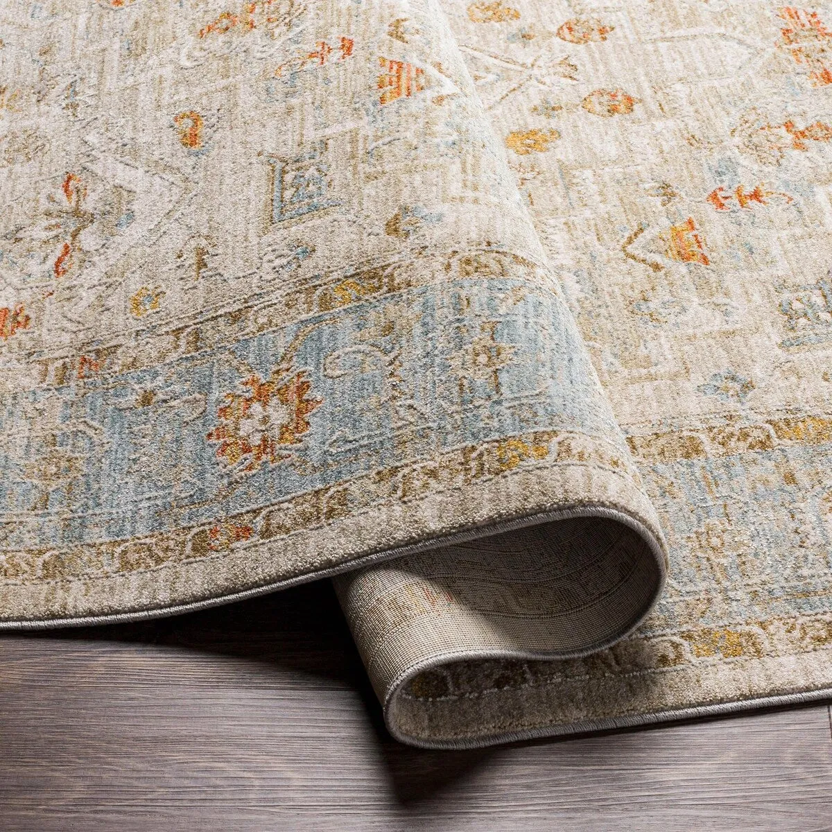 Betty Classic Medallion Area Rug