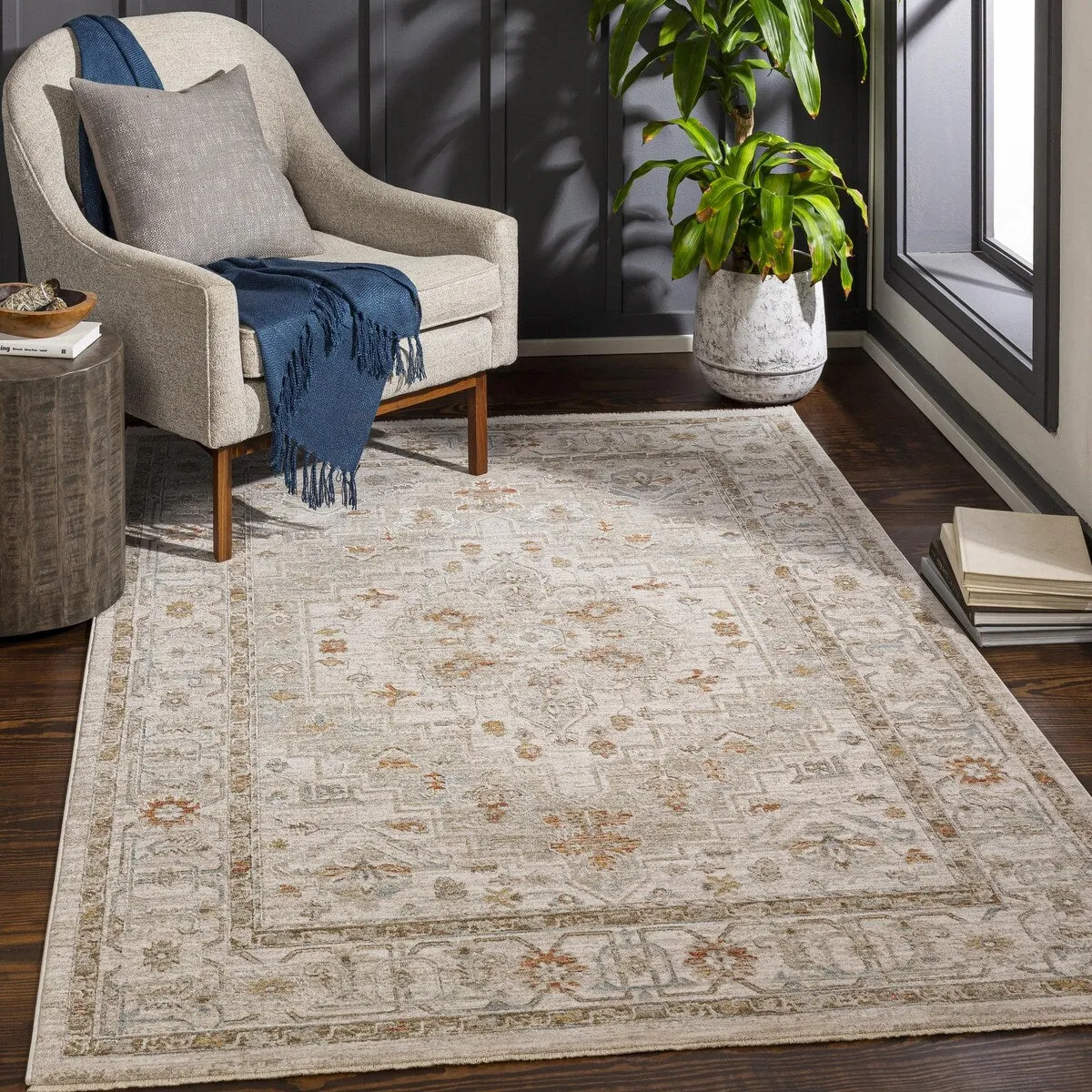 Betty Classic Medallion Area Rug