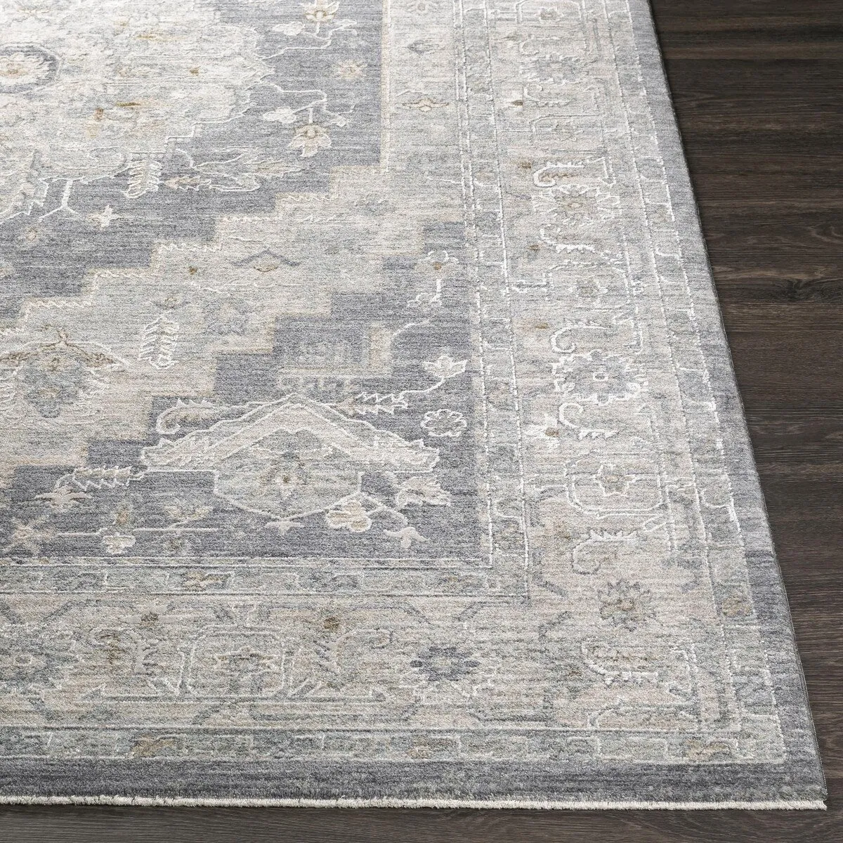 Betty Classic Medallion Area Rug