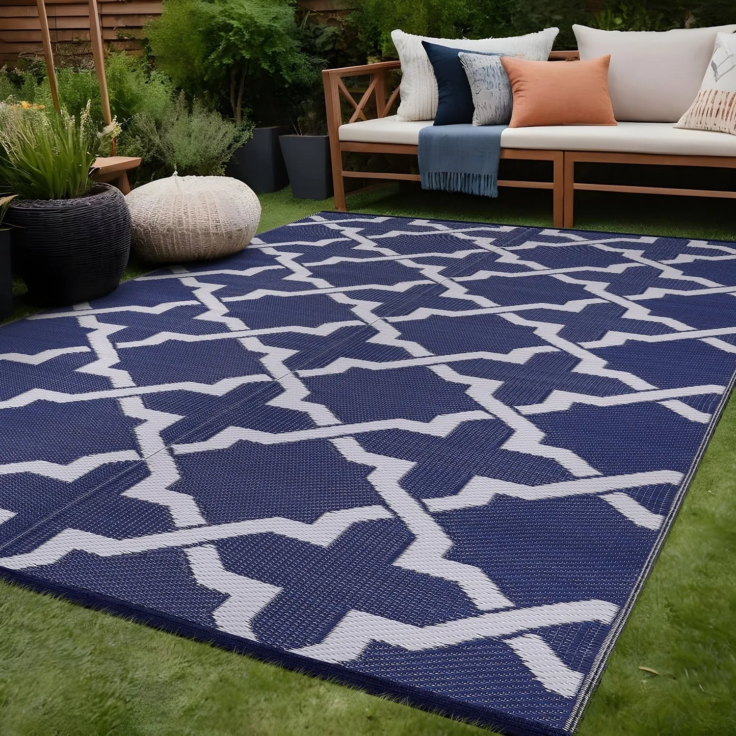 Beverly Rug Reversible Trellis Pattern Indoor/ Outdoor Area Rug