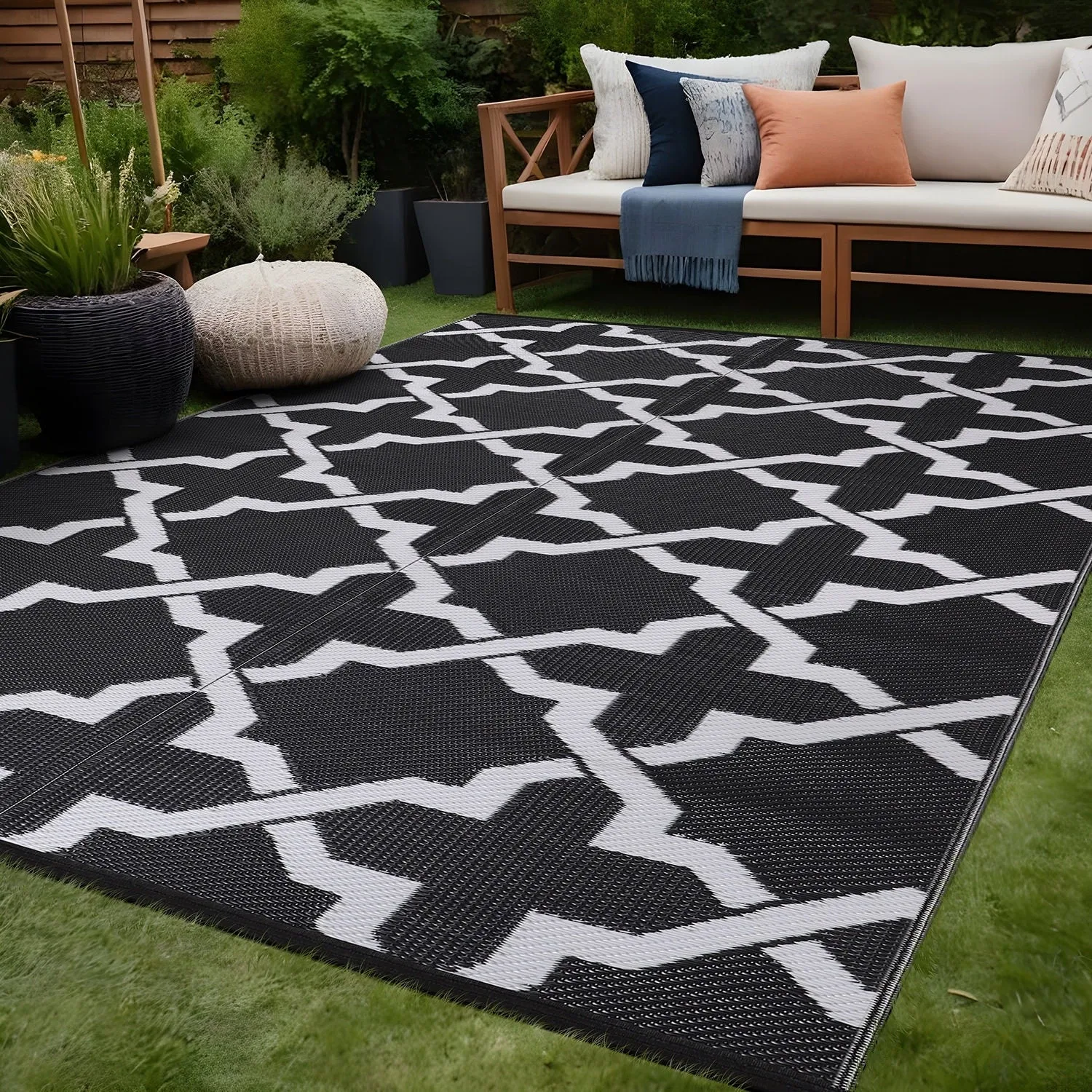 Beverly Rug Reversible Trellis Pattern Indoor/ Outdoor Area Rug