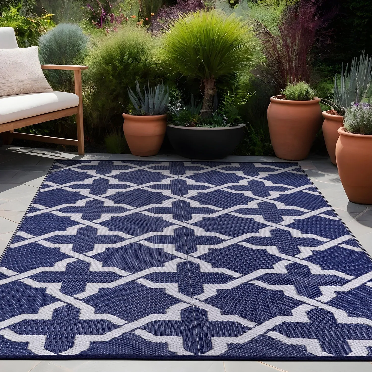 Beverly Rug Reversible Trellis Pattern Indoor/ Outdoor Area Rug