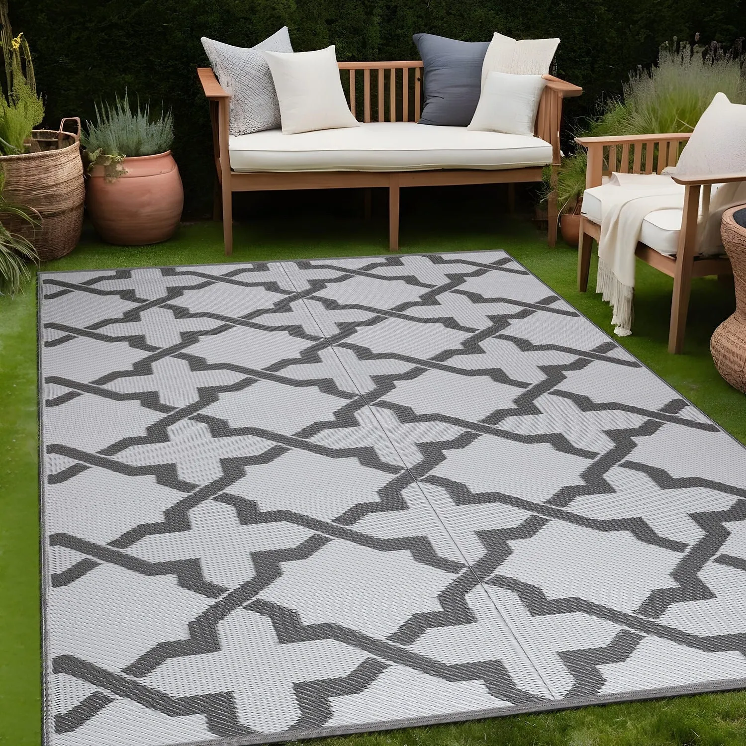 Beverly Rug Reversible Trellis Pattern Indoor/ Outdoor Area Rug