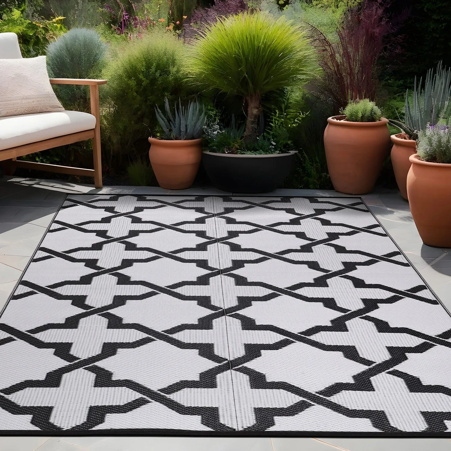 Beverly Rug Reversible Trellis Pattern Indoor/ Outdoor Area Rug