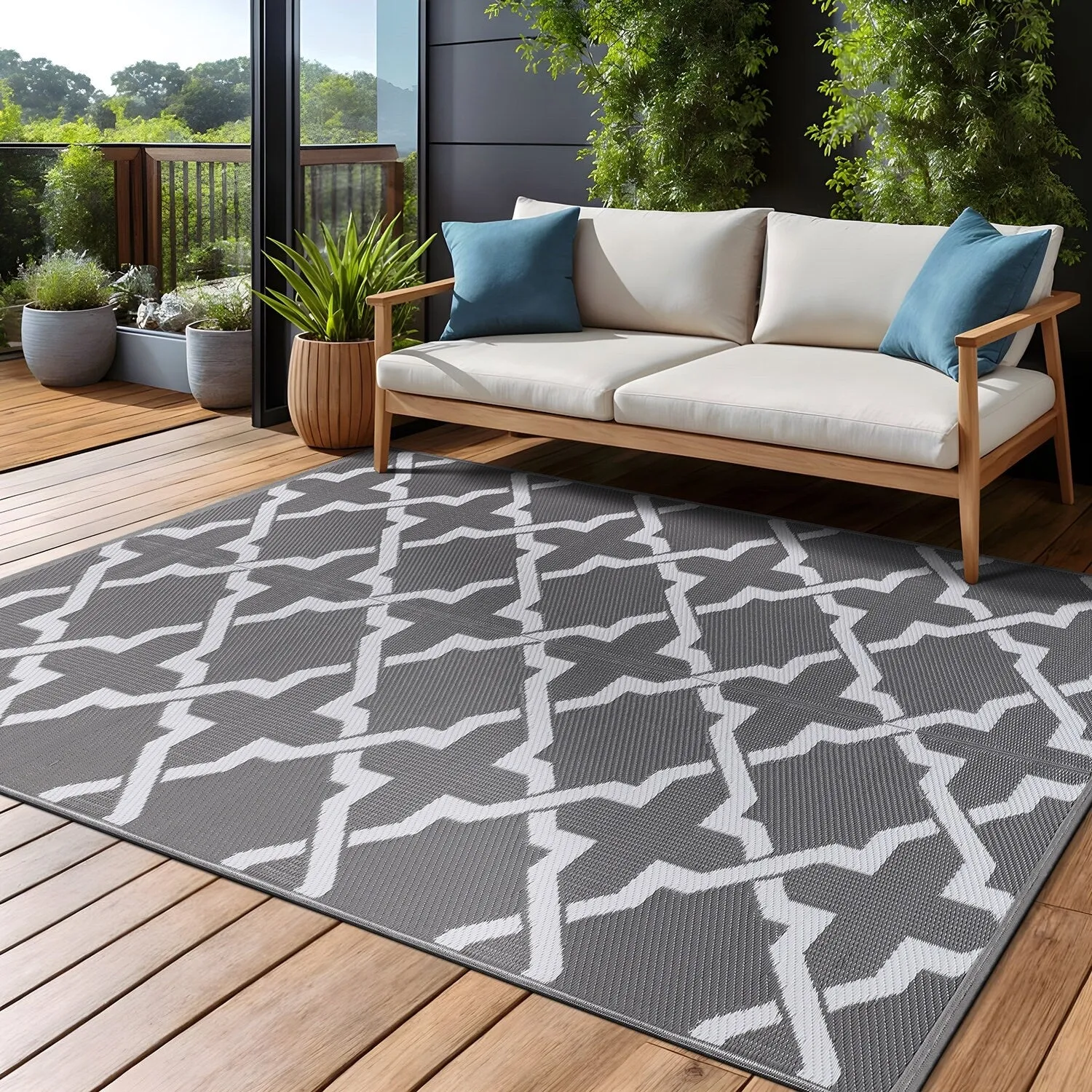 Beverly Rug Reversible Trellis Pattern Indoor/ Outdoor Area Rug