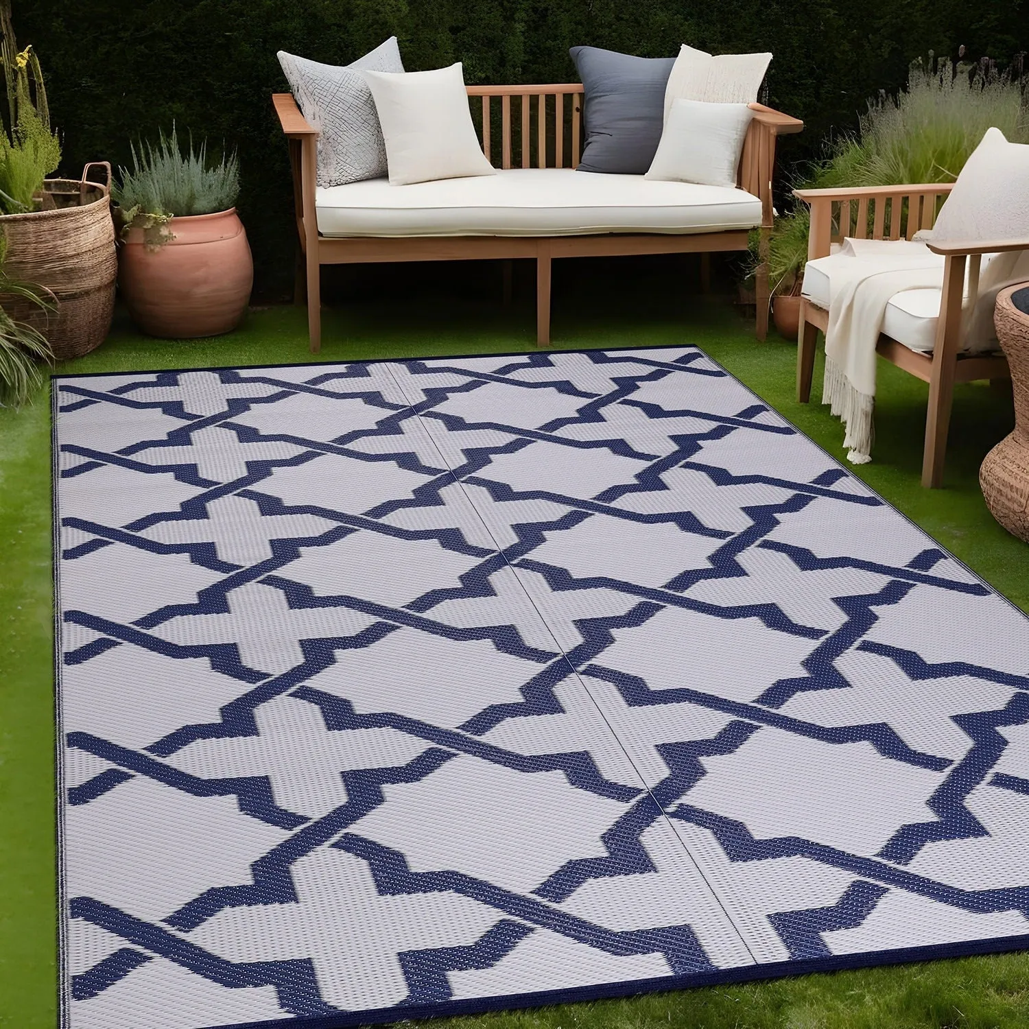 Beverly Rug Reversible Trellis Pattern Indoor/ Outdoor Area Rug