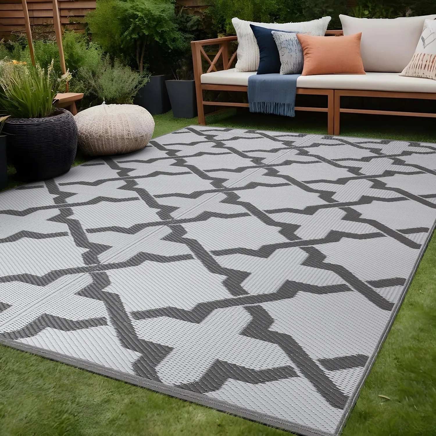 Beverly Rug Reversible Trellis Pattern Indoor/ Outdoor Area Rug