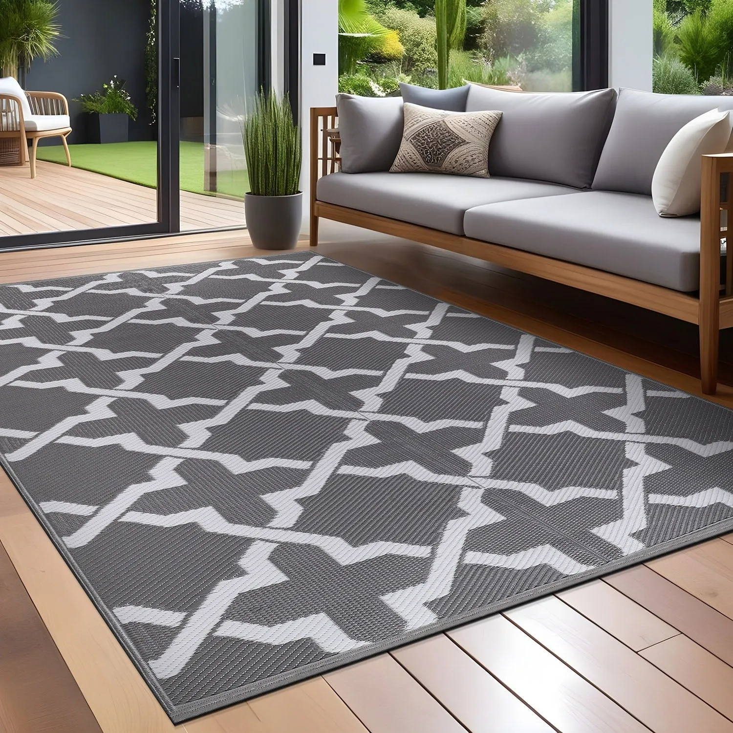 Beverly Rug Reversible Trellis Pattern Indoor/ Outdoor Area Rug