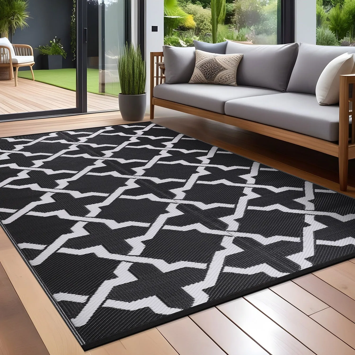 Beverly Rug Reversible Trellis Pattern Indoor/ Outdoor Area Rug