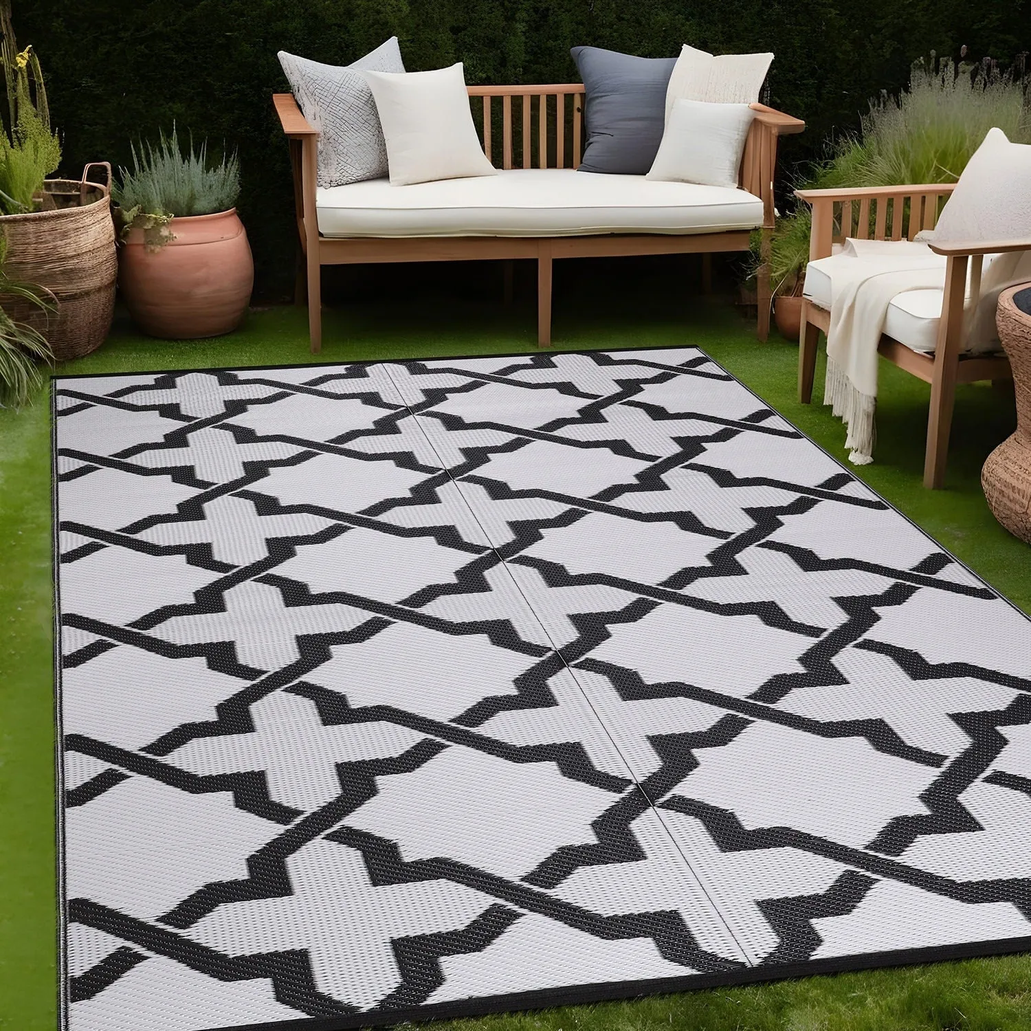 Beverly Rug Reversible Trellis Pattern Indoor/ Outdoor Area Rug