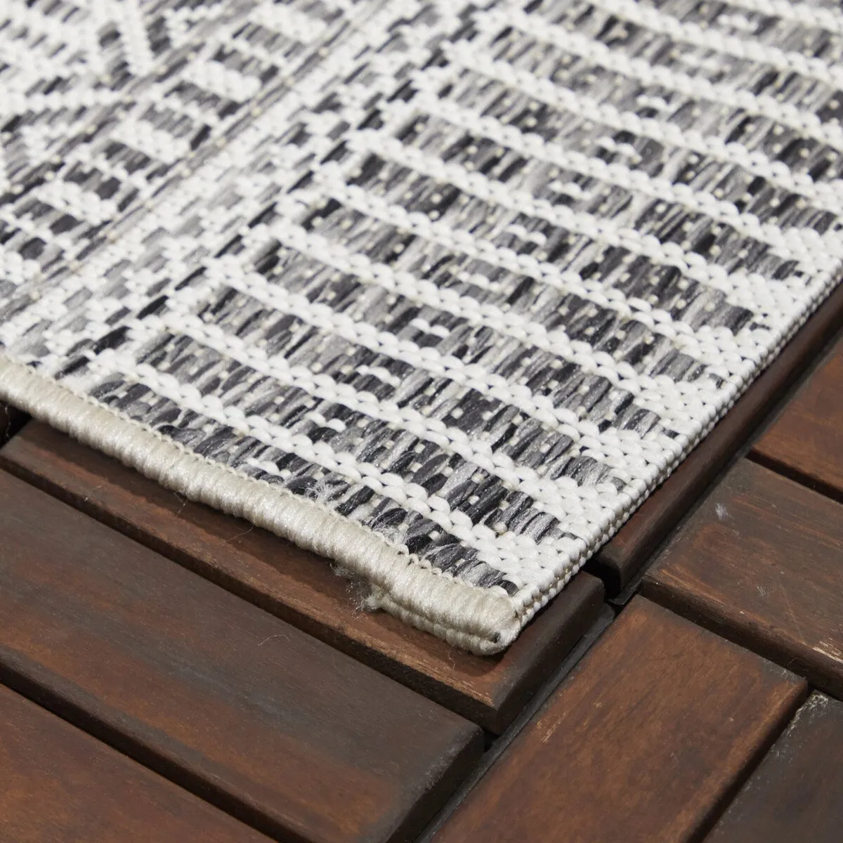 Briem Stripe Indoor/ Outdoor Area Rug