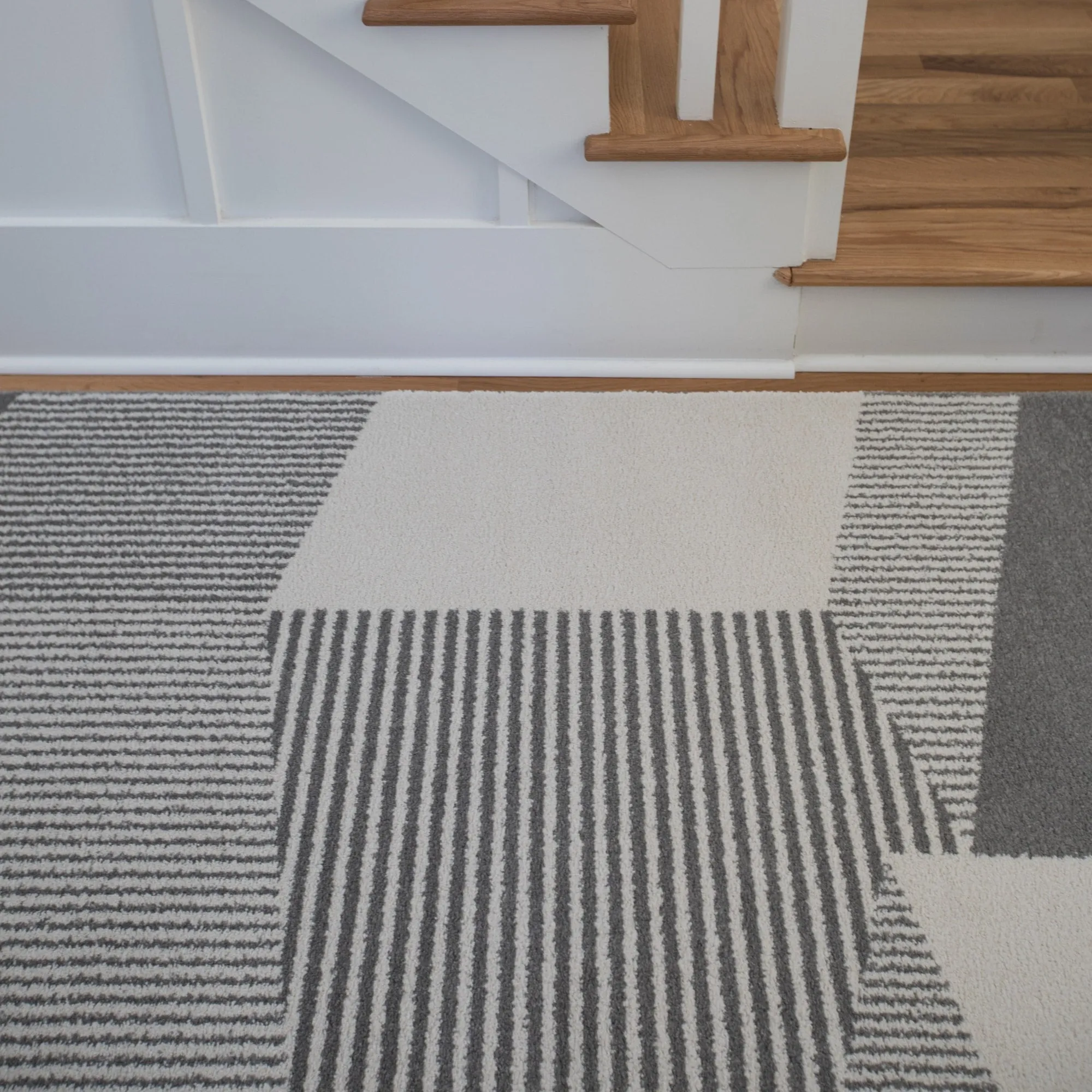 Carson Carrington Taxerud Abstract Area Rug