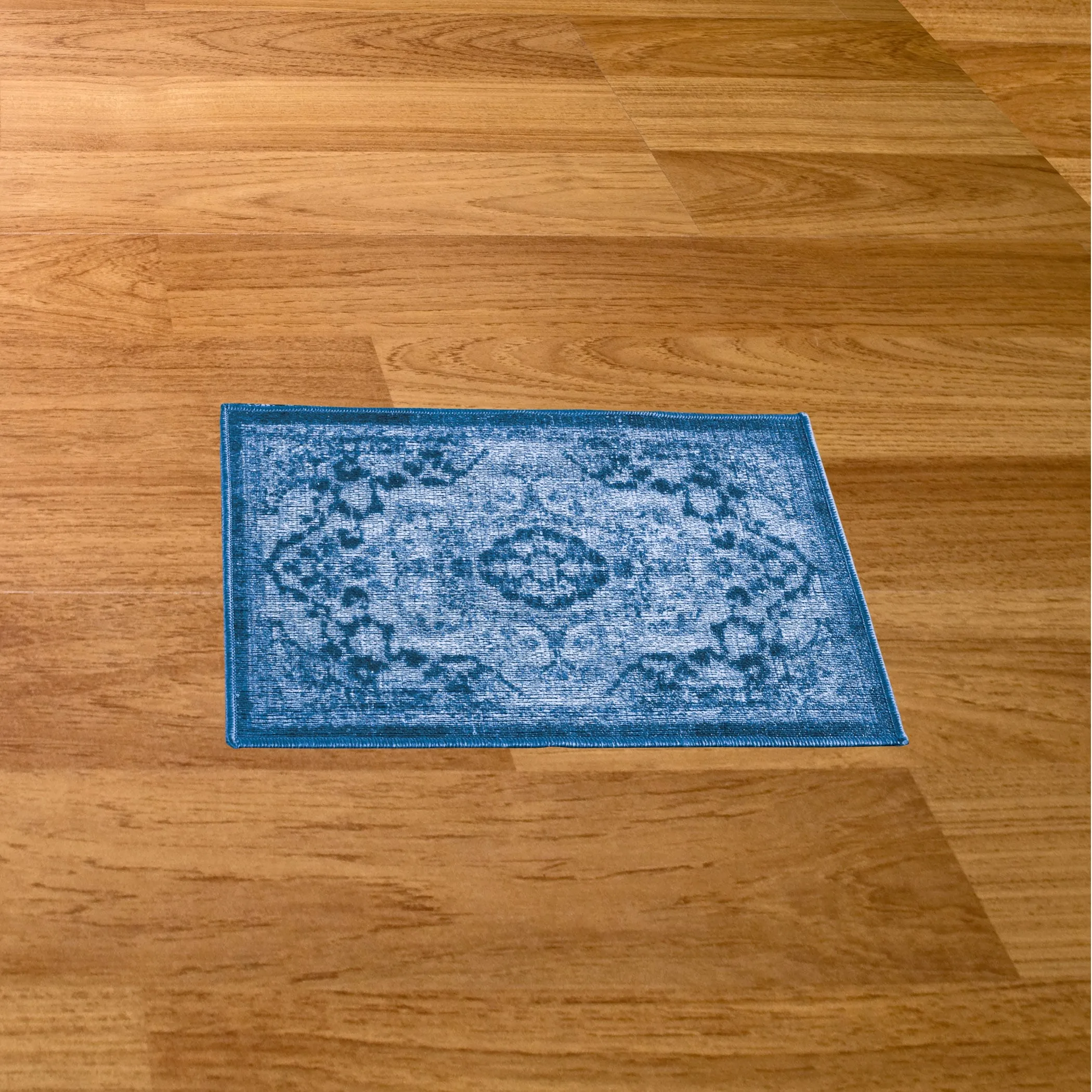 Classic Medallion Design Skid-Resistant Accent Rug