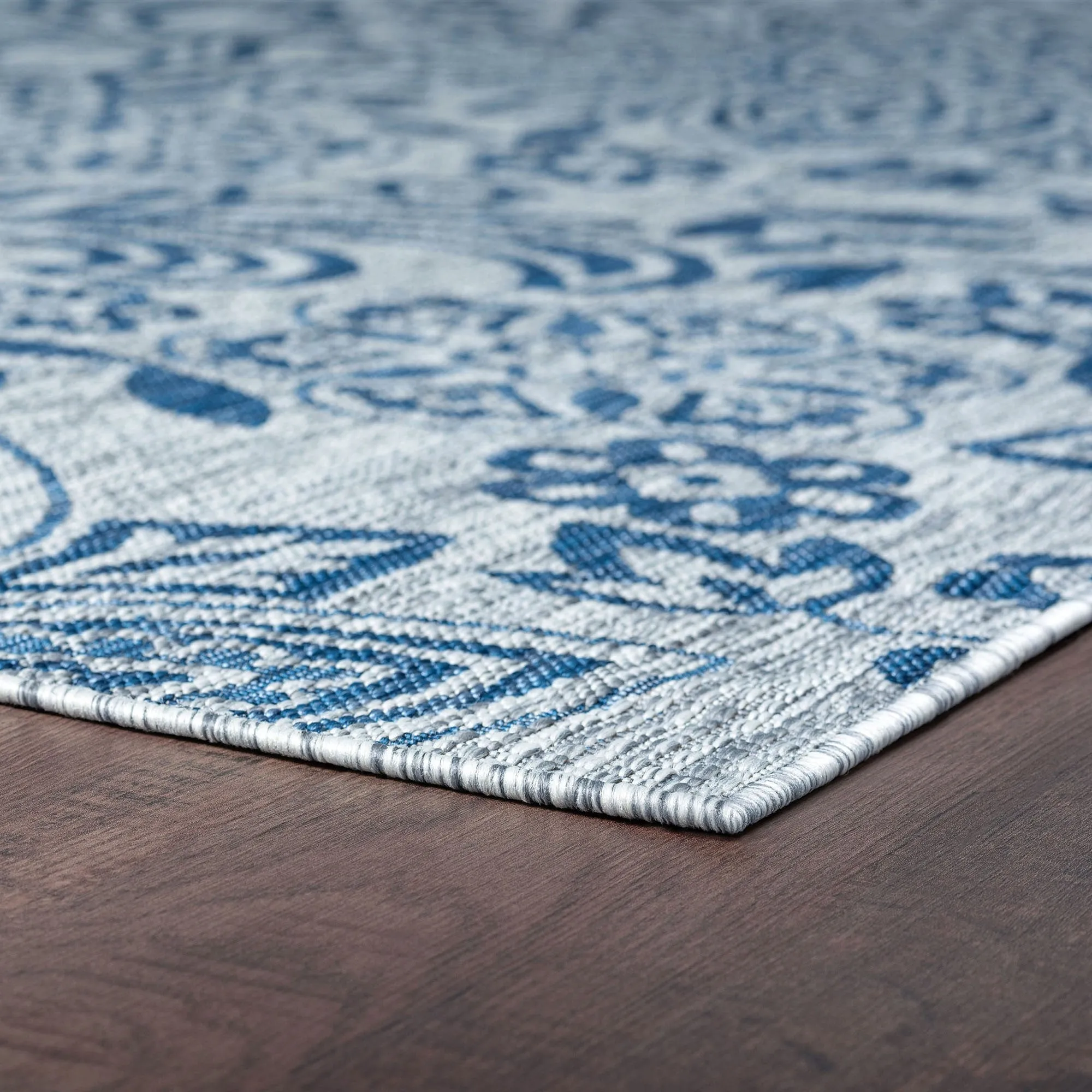Colonnade Tropical Floral & Botanical Indoor/Outdoor Area Rug