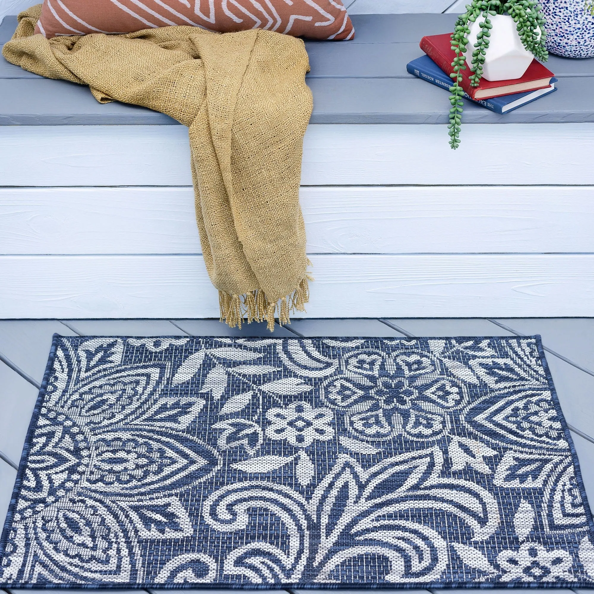 Colonnade Tropical Floral & Botanical Indoor/Outdoor Area Rug