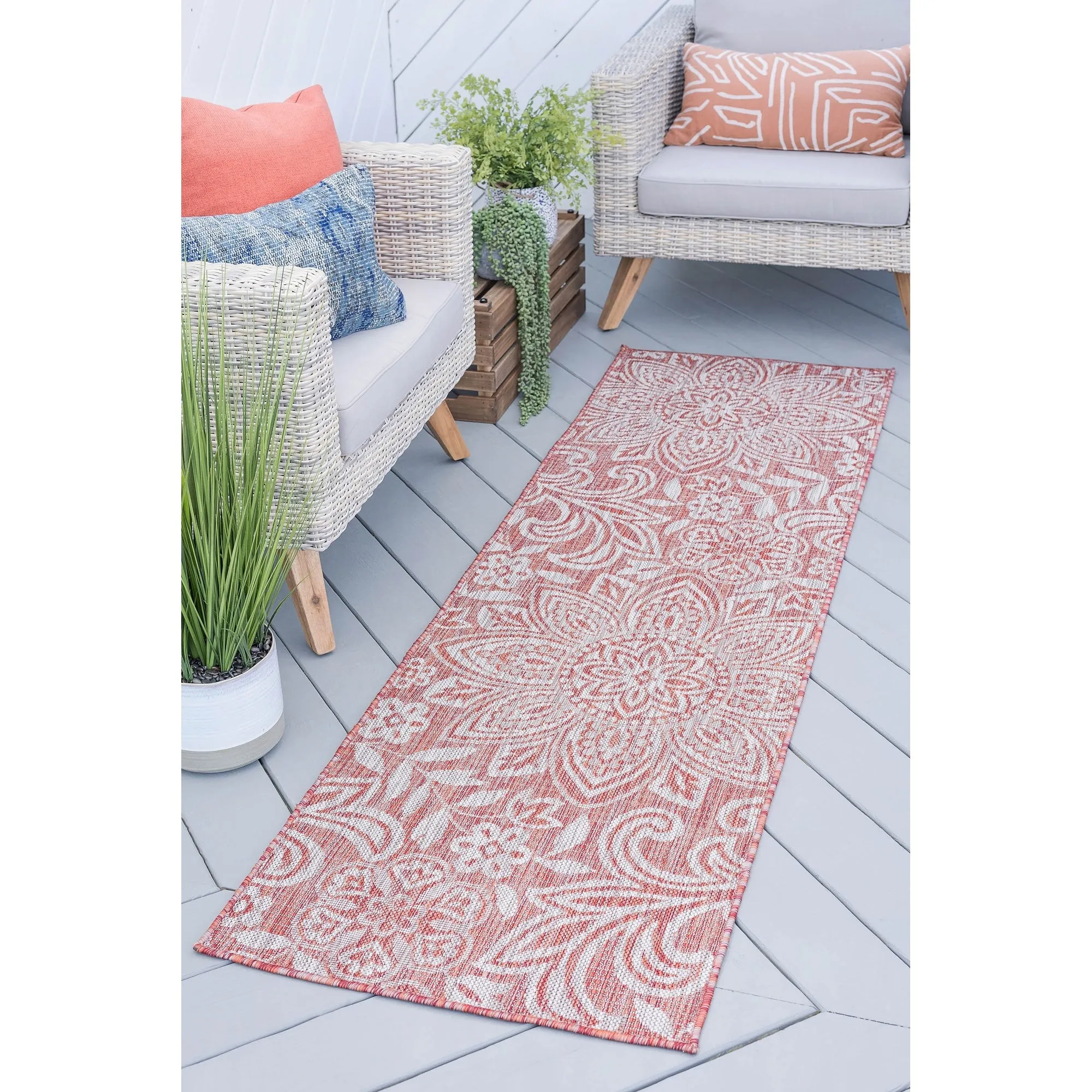 Colonnade Tropical Floral & Botanical Indoor/Outdoor Area Rug
