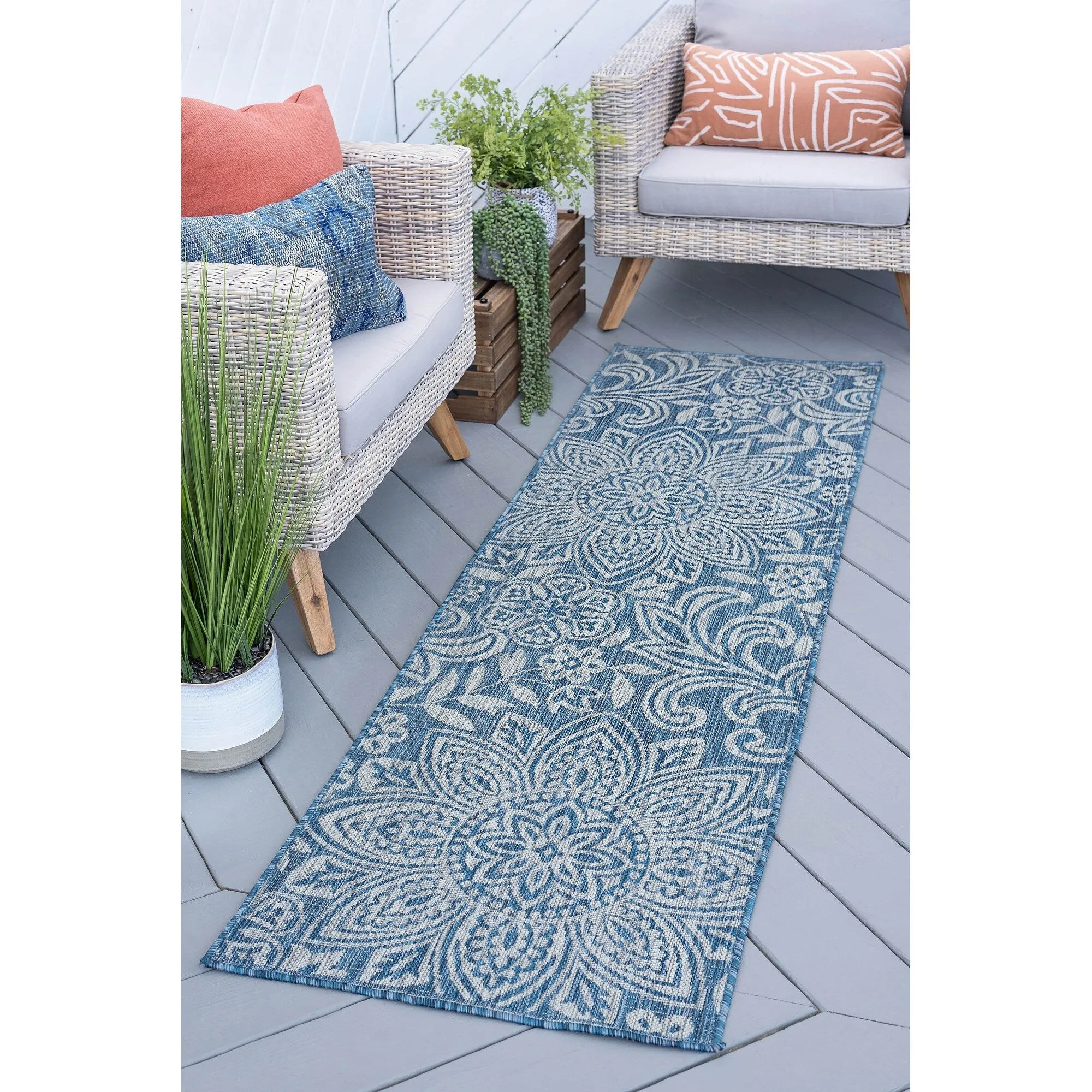 Colonnade Tropical Floral & Botanical Indoor/Outdoor Area Rug