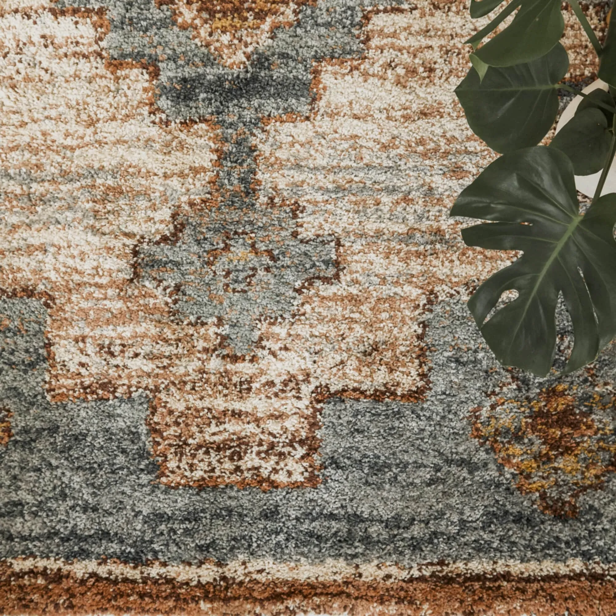 Corrado Southwestern Shag Area Rug