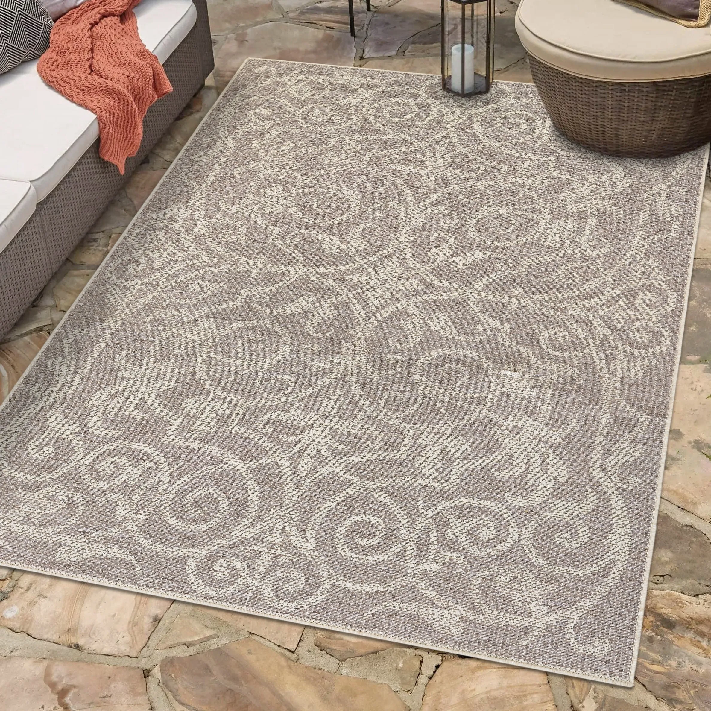 Dream Decor Rugs Samantha Scroll Indoor Outdoor Area Rug