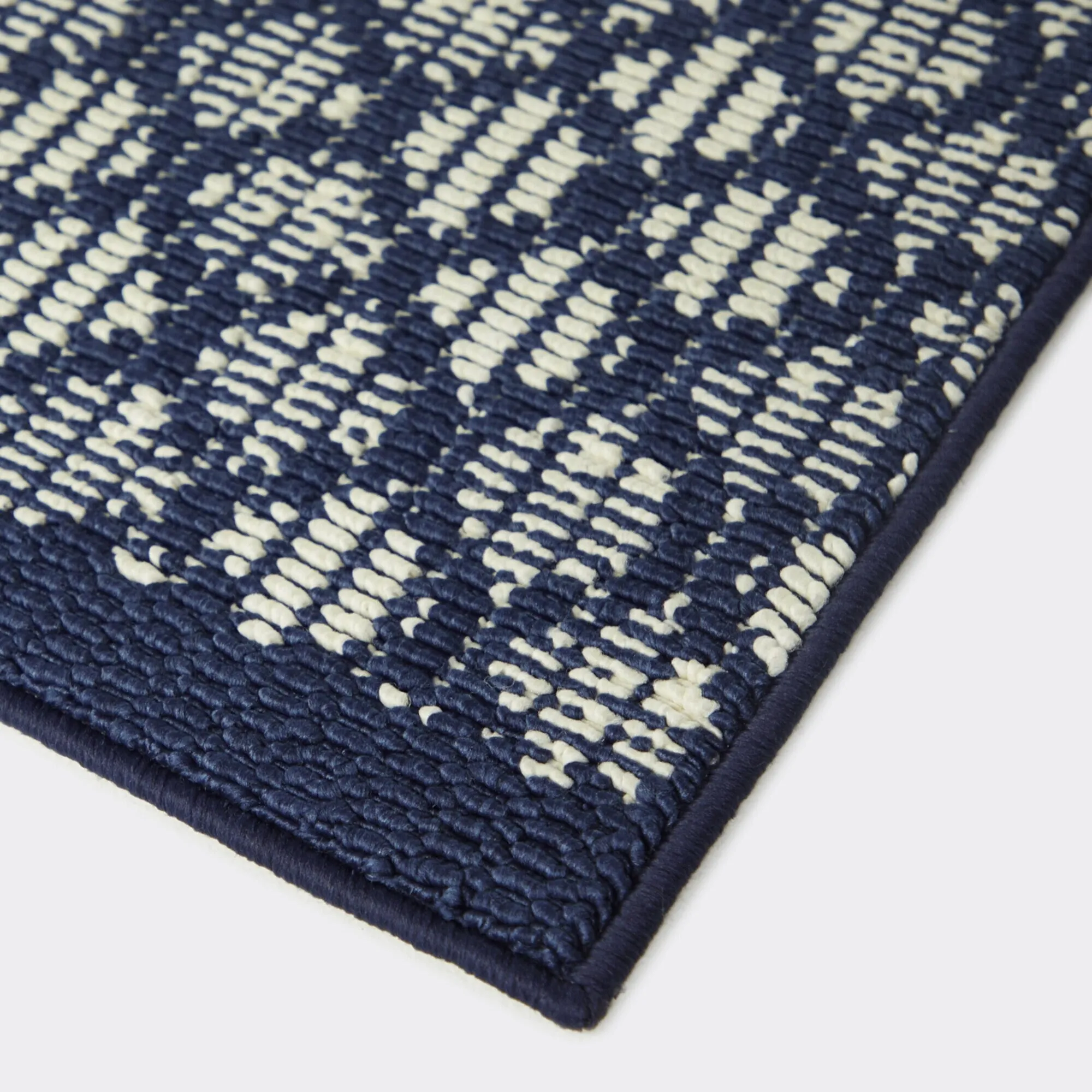 Fairfax Transitional Chevron Indoor/Outdoor Area Rug