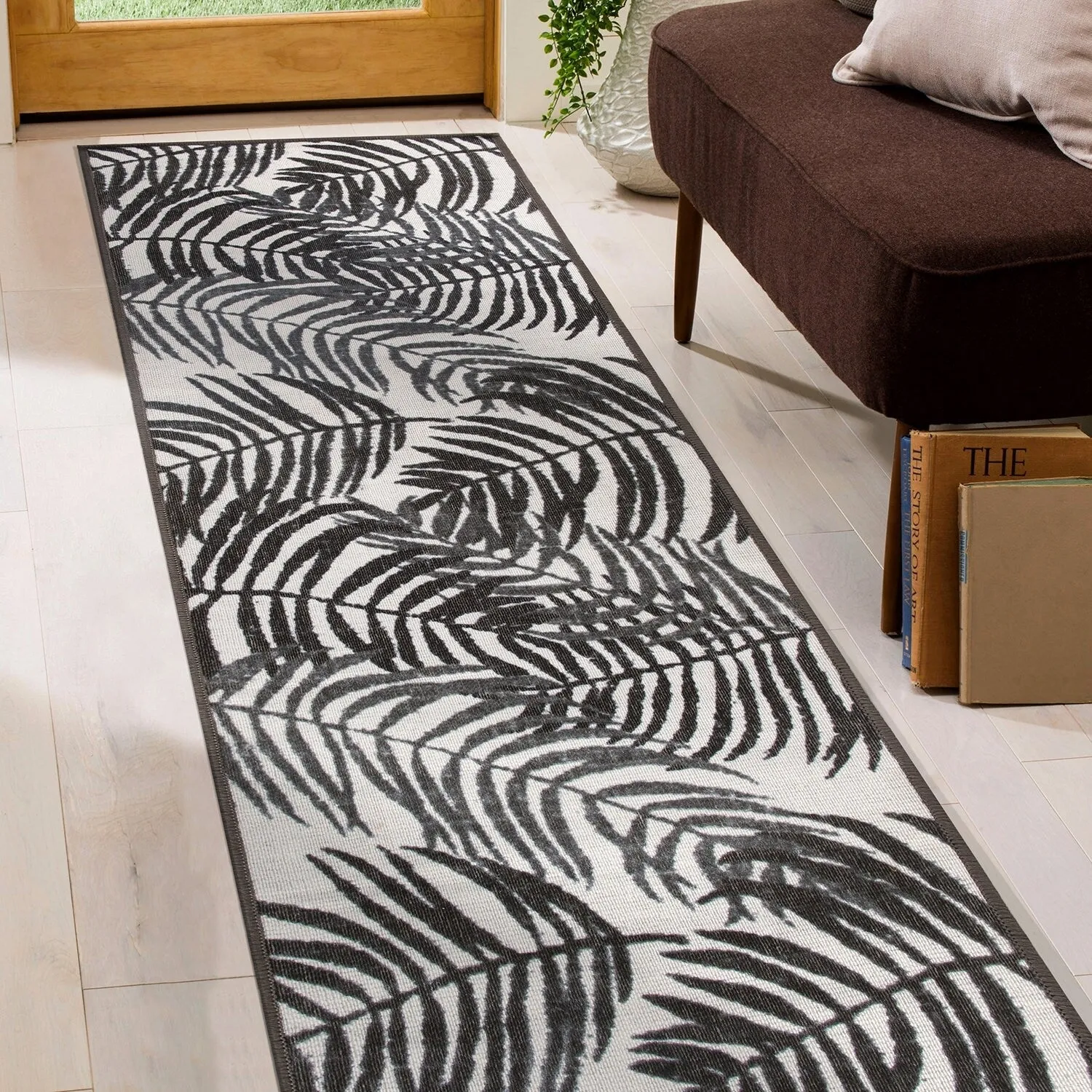 Floral Leaves Flatweave Indoor/Outdoor Area Rug