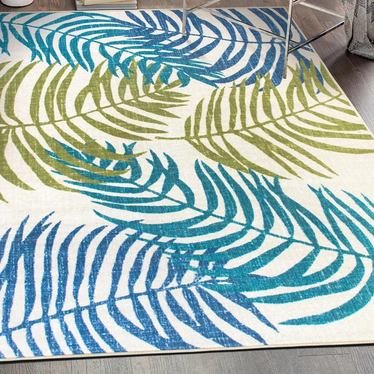 Floral Leaves Flatweave Indoor/Outdoor Area Rug