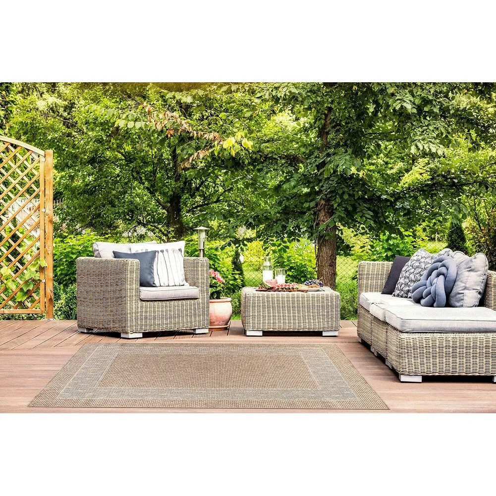 GAD - Classical Sisal-Inspired Indoor Outdoor Area Rug. Medallion. Bordered. Geometric Pattern. Fade and Stain Resistant