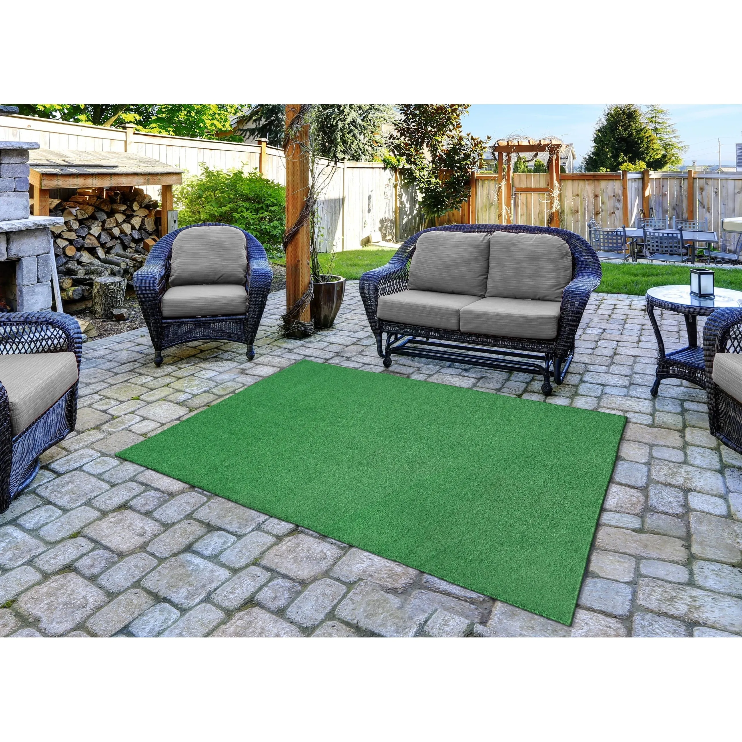 Garland Rug Softscapes Polypropylene Green Indoor/Outdoor Area Rug