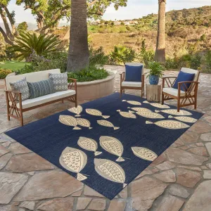 Gertmenian Paseo Loutro Navy Casual Nautical Fish Indoor/ Outdoor Area Rug. 6x9 - 6'6 x 9'6