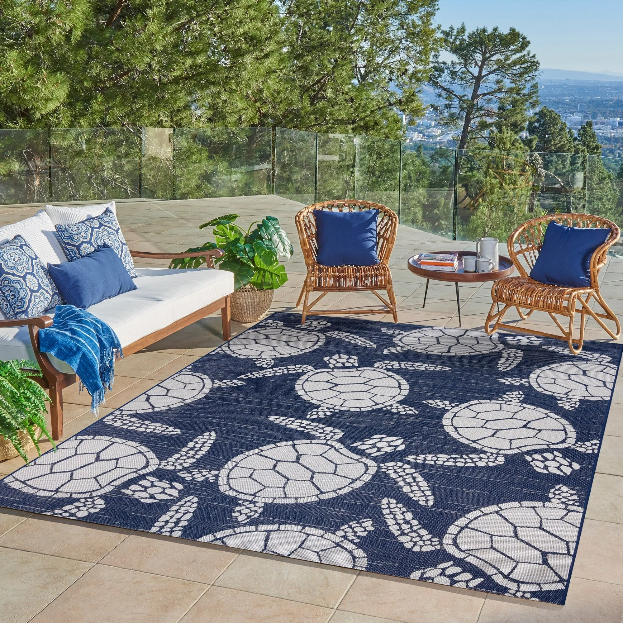 Gertmenian Paseo Tortue Tropical Sea Turtle Polypropylene Flatweave Indoor/ Outdoor Area Rug