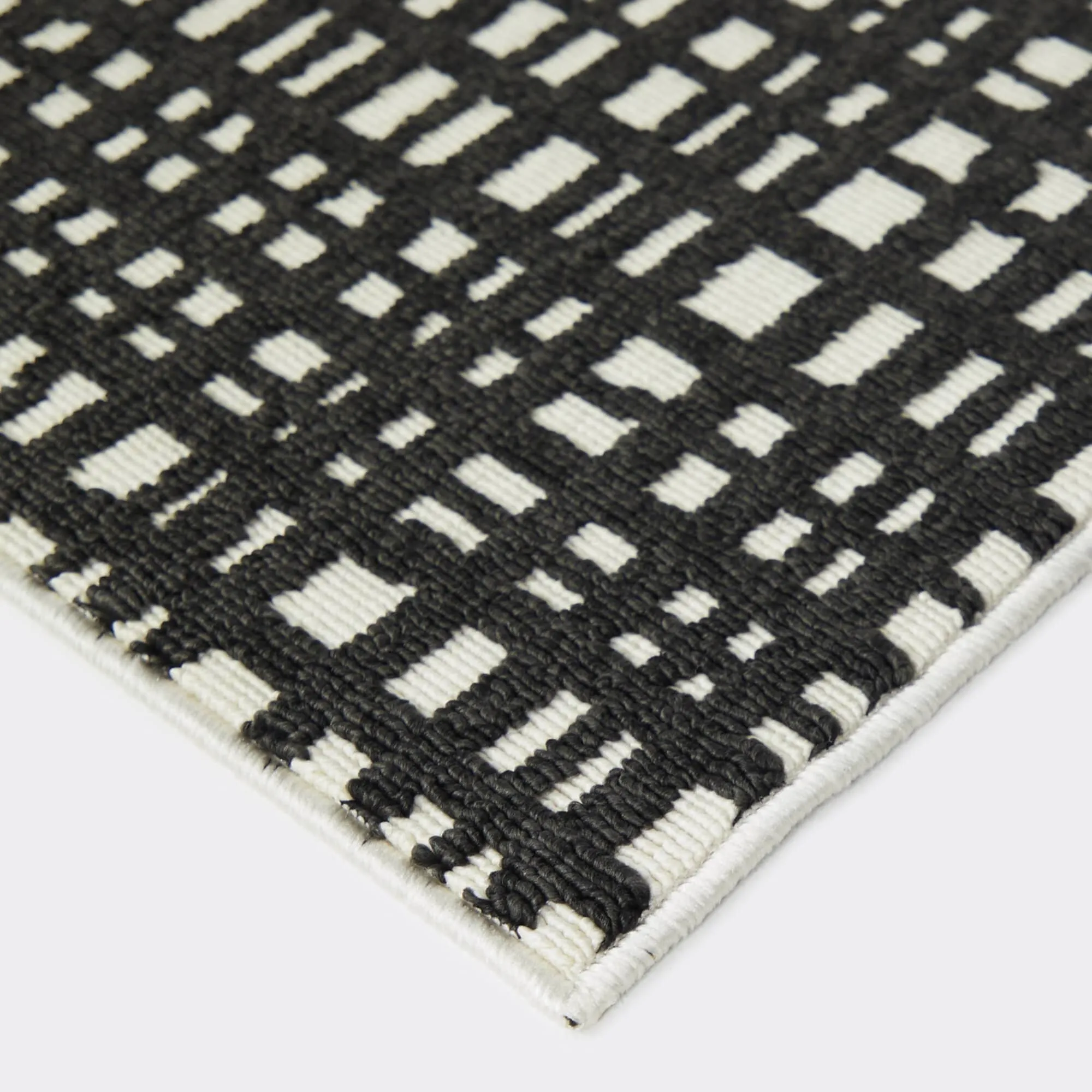 Haldane Abstract Plaid Indoor/Outdoor Area Rug