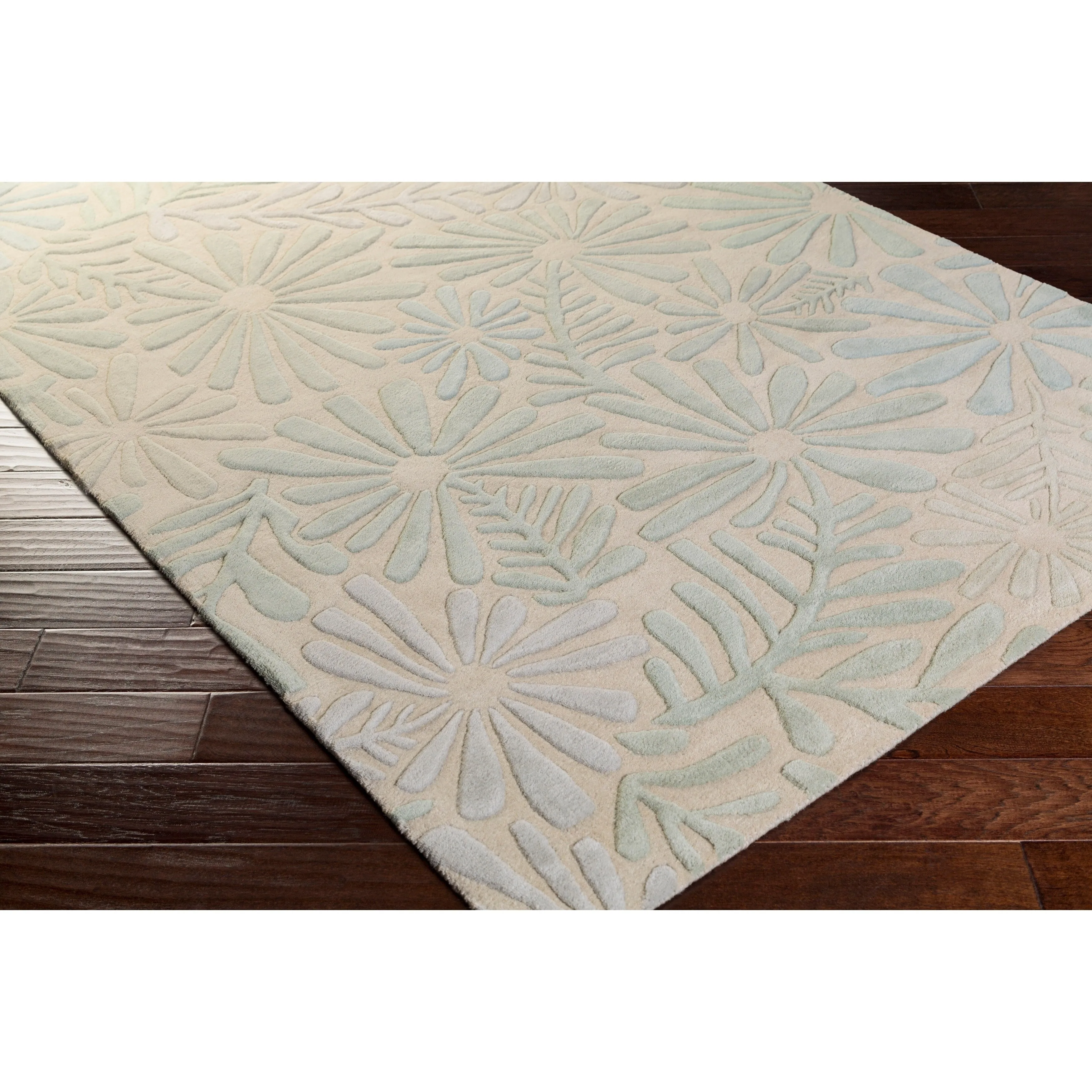 Hand-tufted Billie Floral Indoor Area Rug