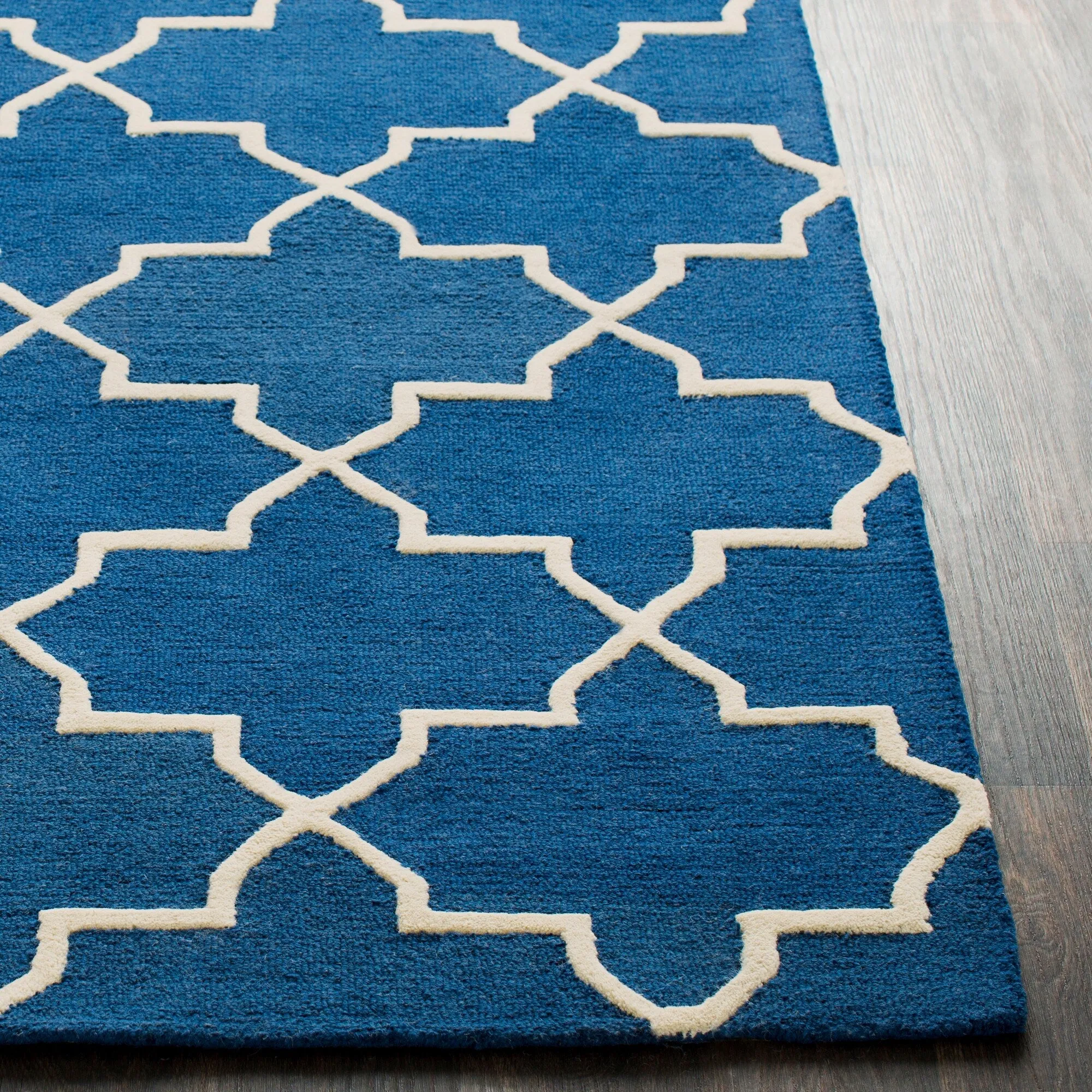 Hand-Tufted Jennifer Moroccan Tiled Wool Rug