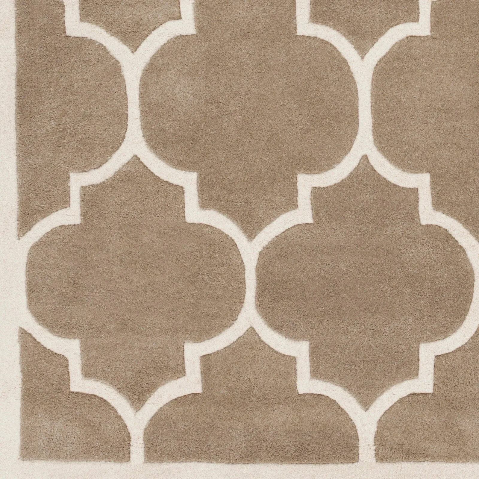 Hand-tufted Juliet Moroccan Tile Wool Area Rug